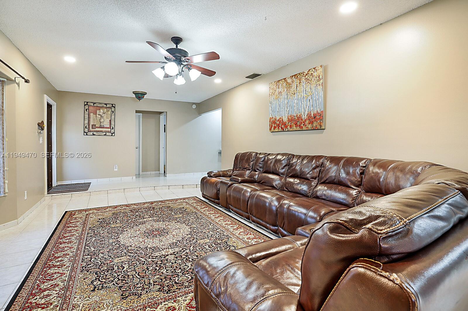 RAINBOW LAKES - Residential