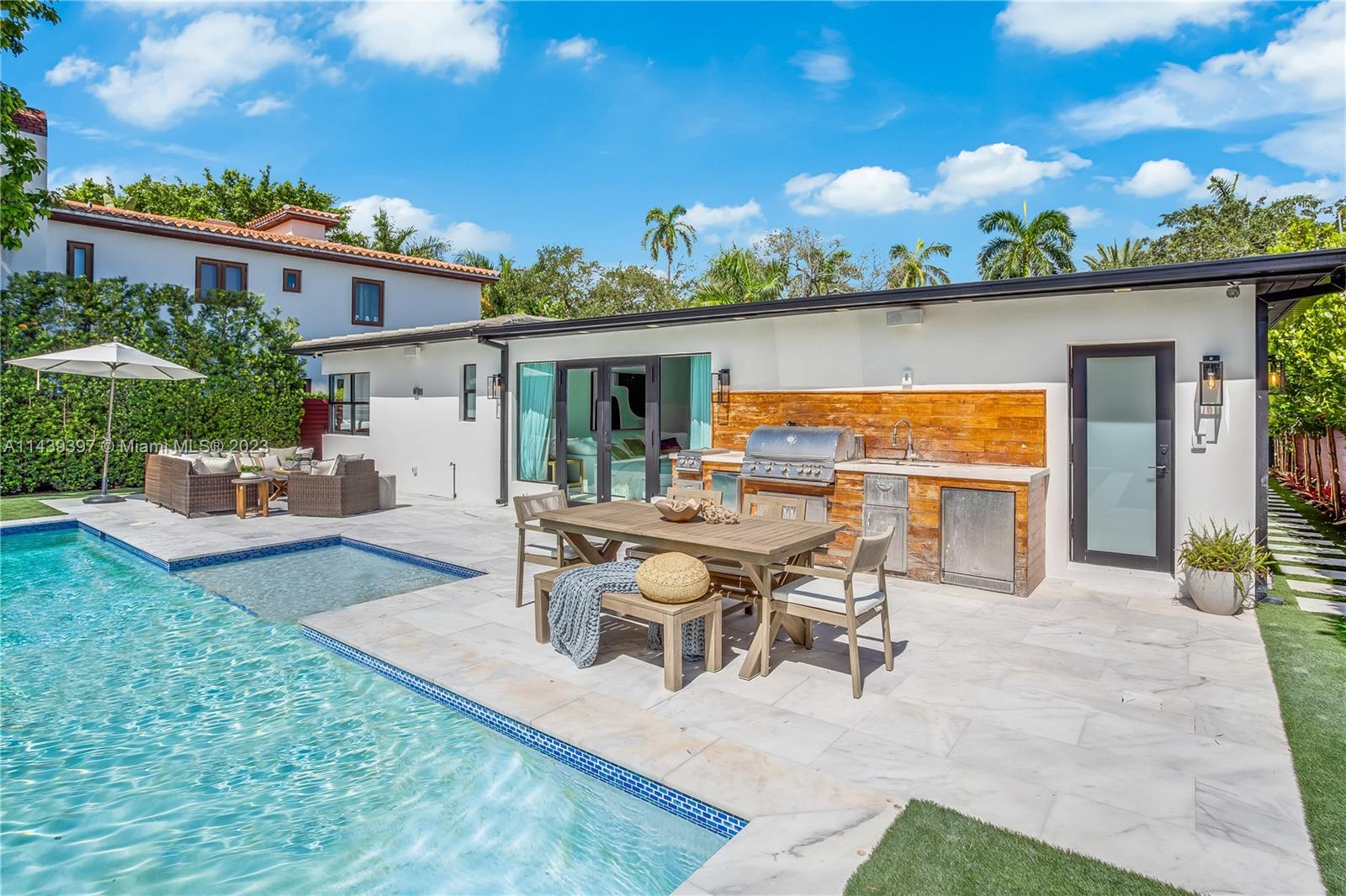 LA GORCE GOLF SUB - Residential