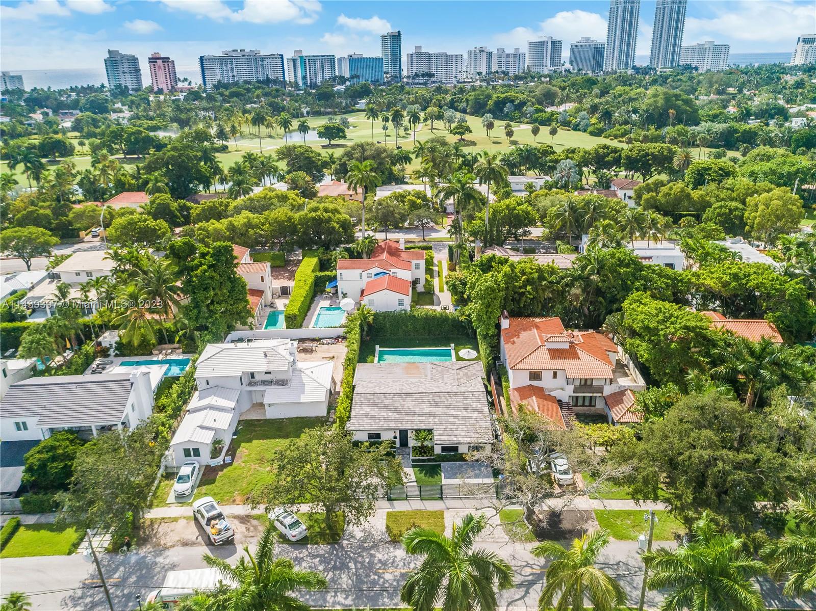 LA GORCE GOLF SUB - Residential