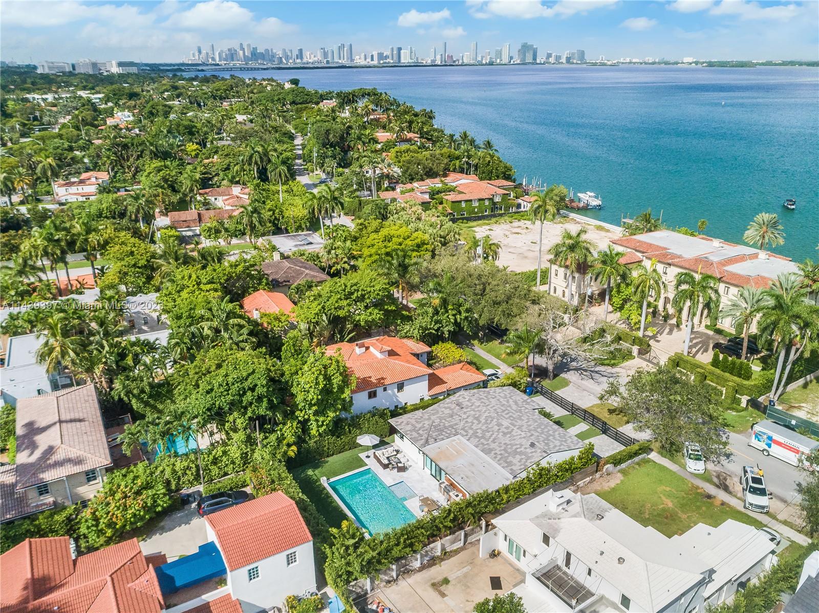 LA GORCE GOLF SUB - Residential