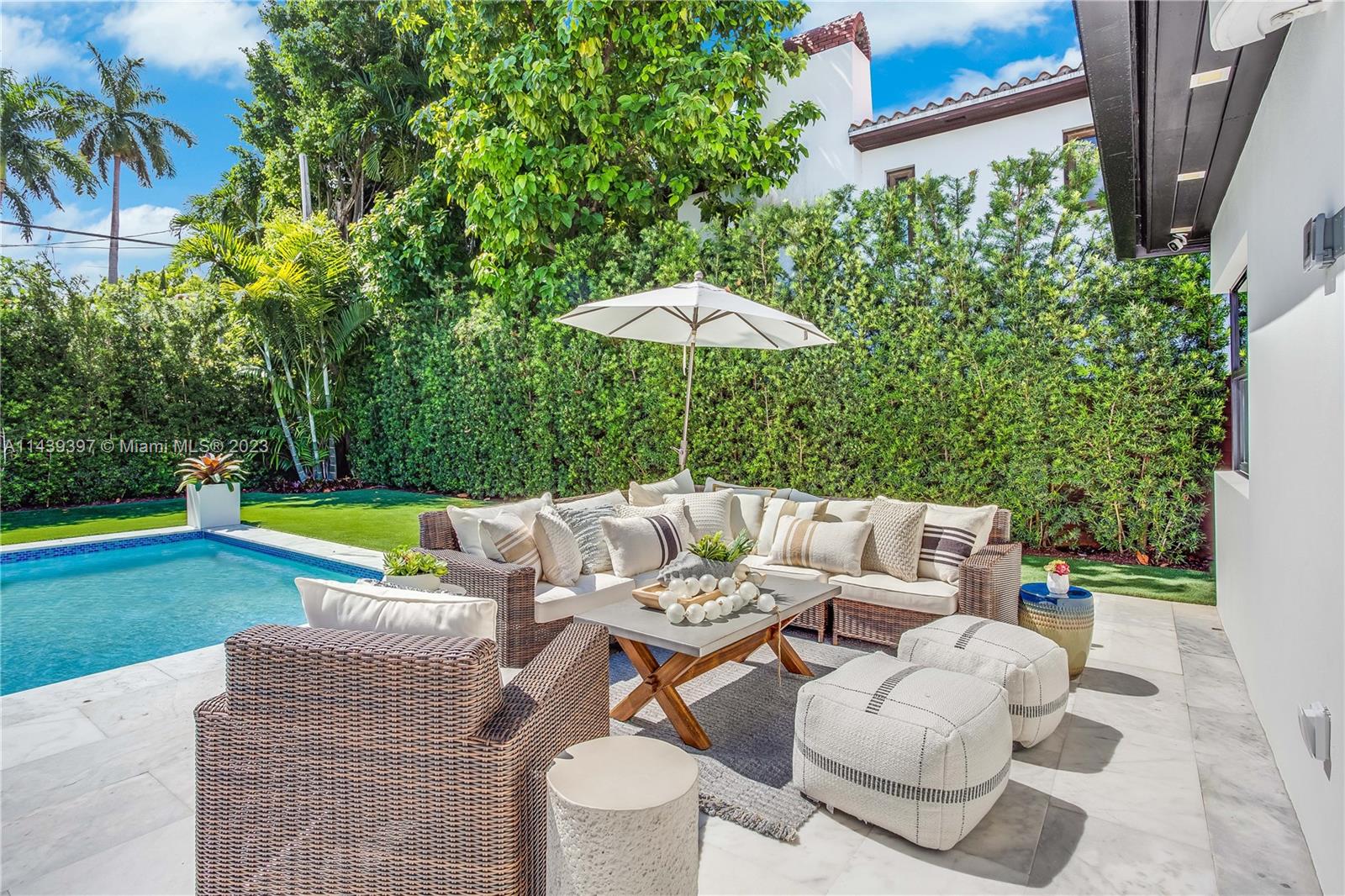 LA GORCE GOLF SUB - Residential