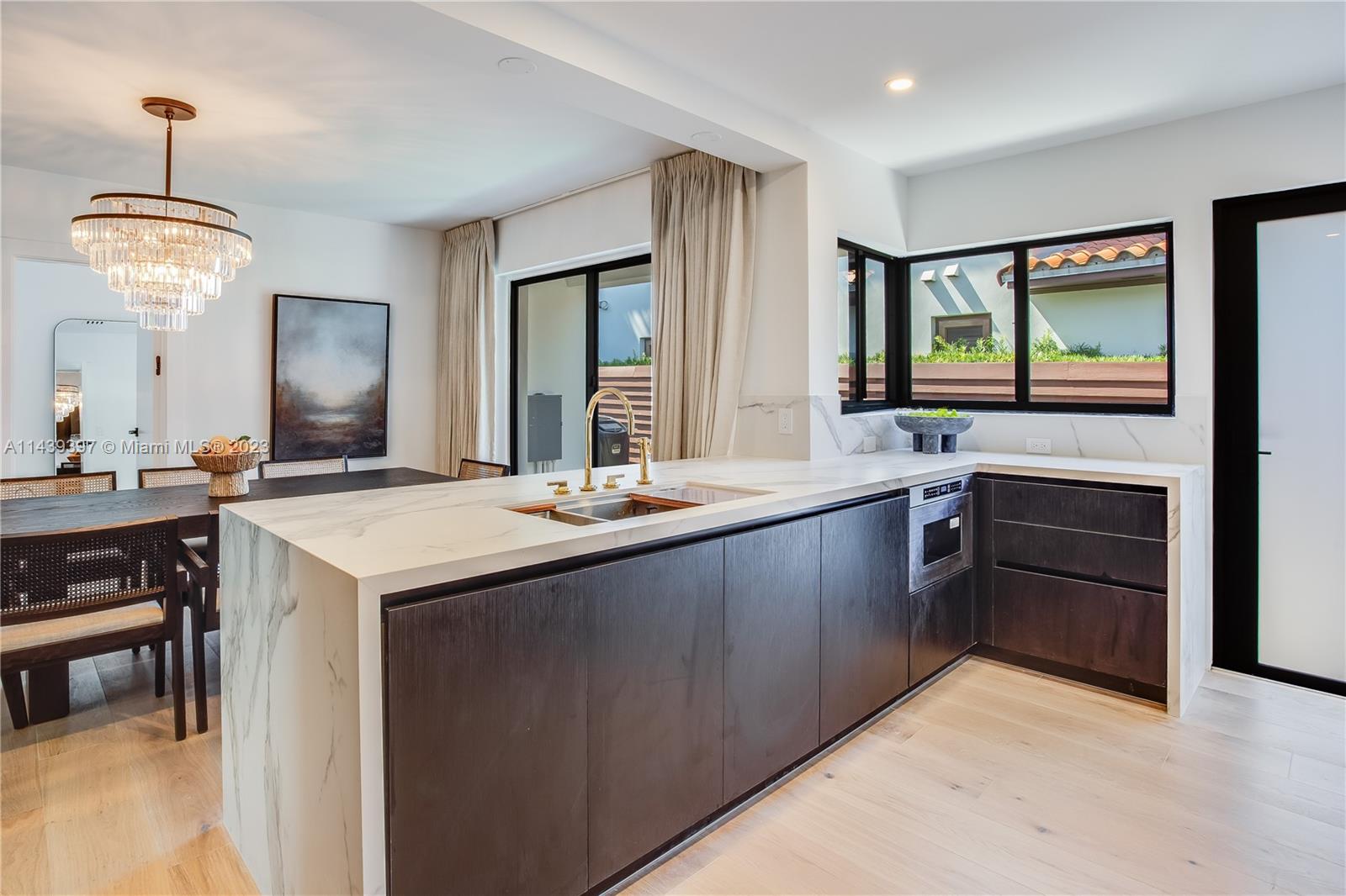 LA GORCE GOLF SUB - Residential