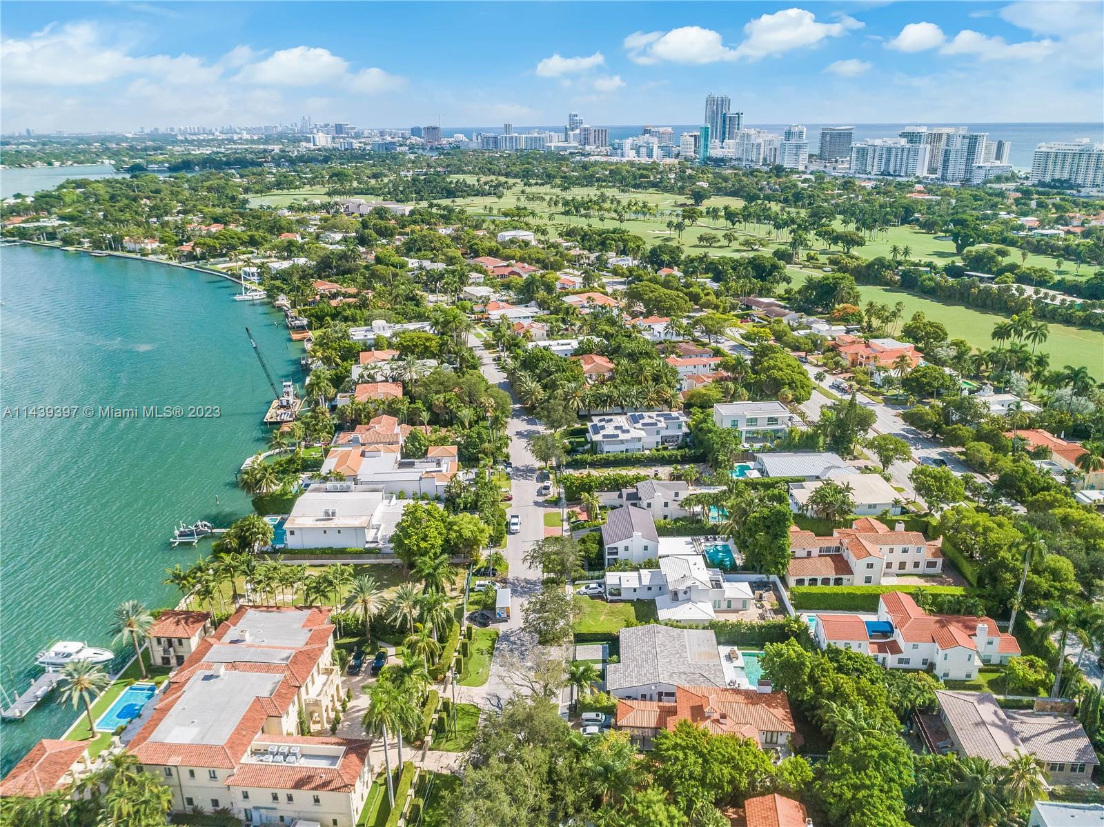 LA GORCE GOLF SUB - Residential