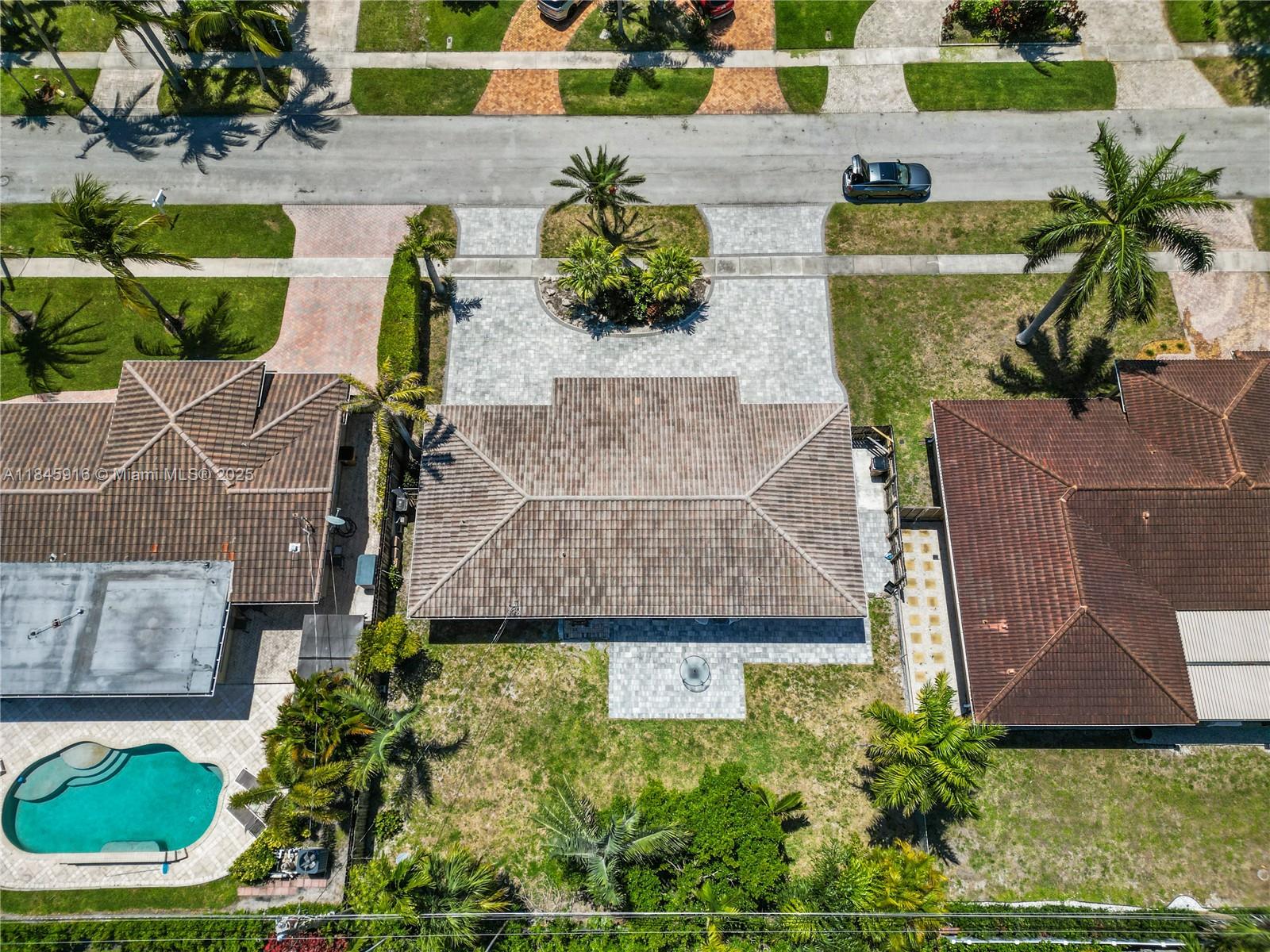 FLORESTA ESTATES - Residential Lease