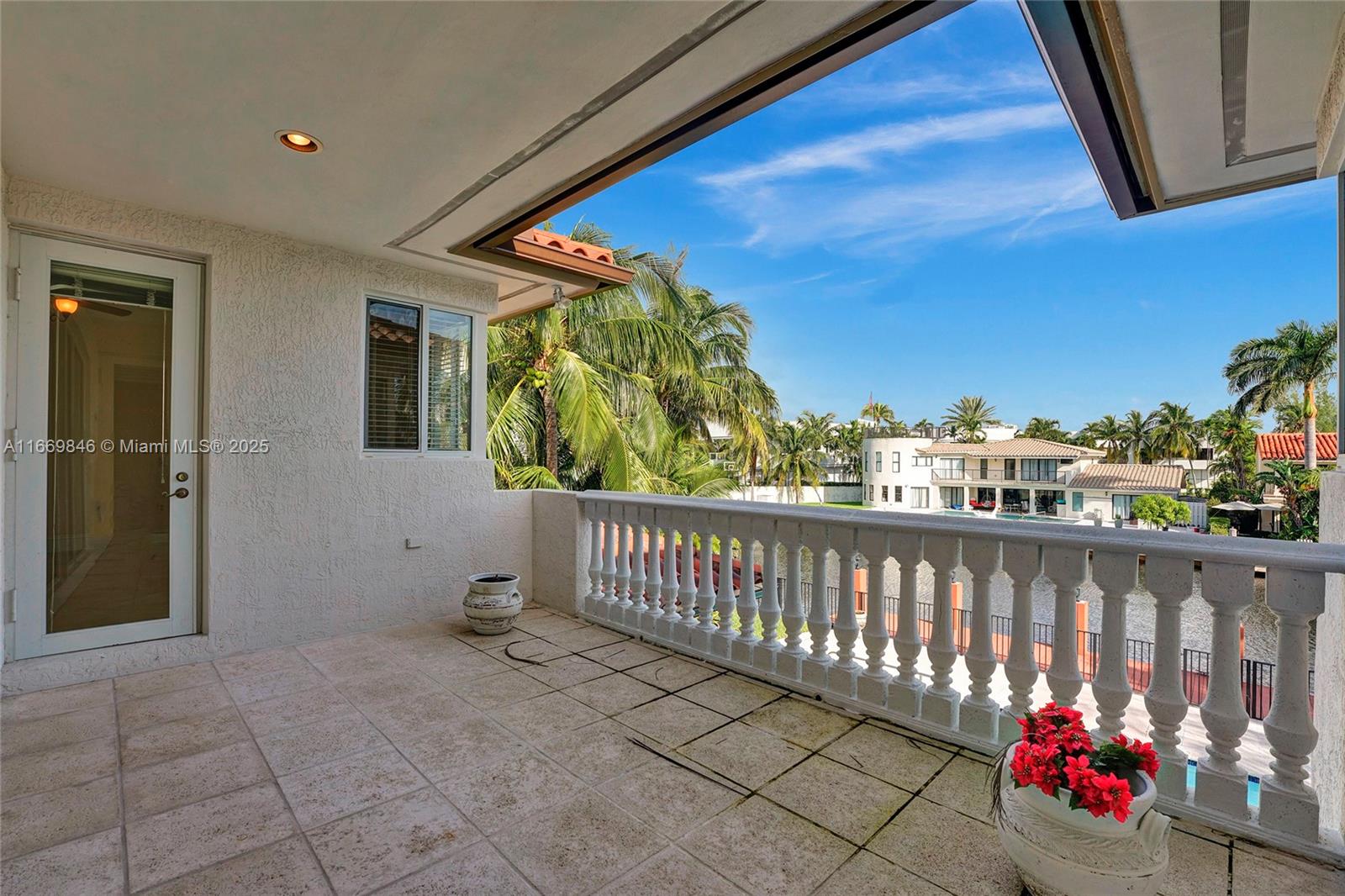 EASTERN SHORES 1ST ADDN - Residential