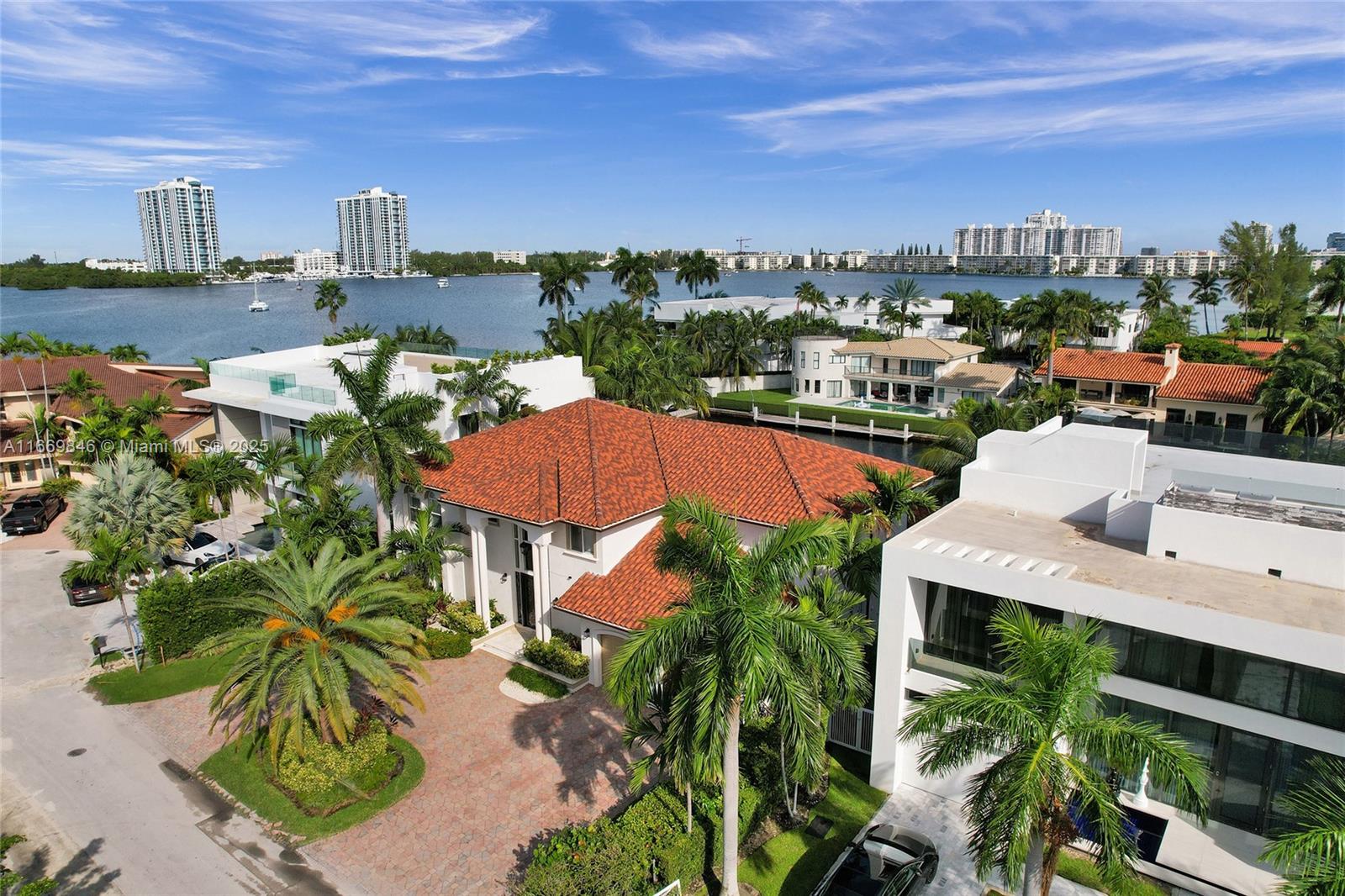 EASTERN SHORES 1ST ADDN - Residential