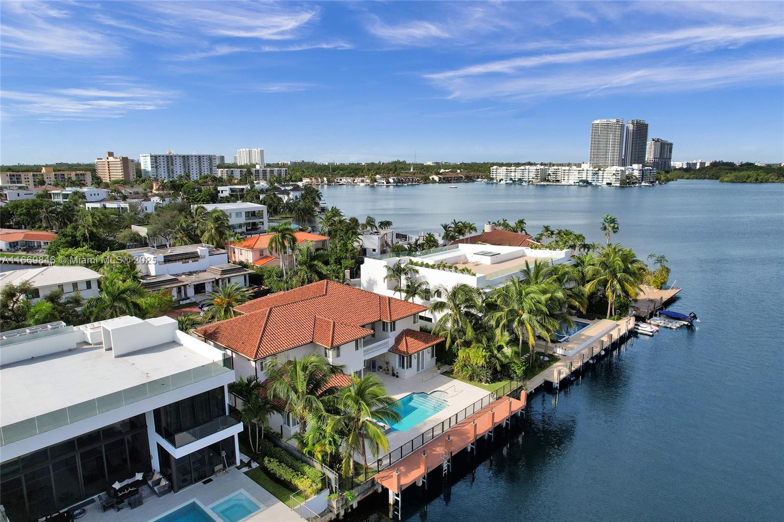 EASTERN SHORES 1ST ADDN - Residential