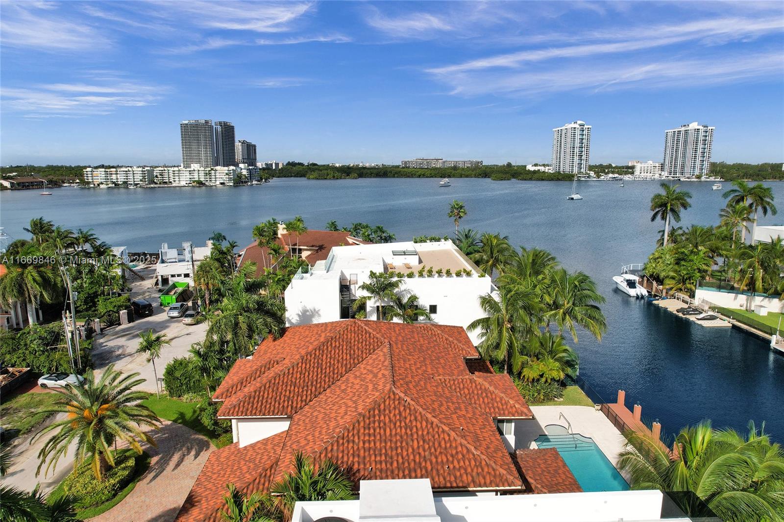 EASTERN SHORES 1ST ADDN - Residential