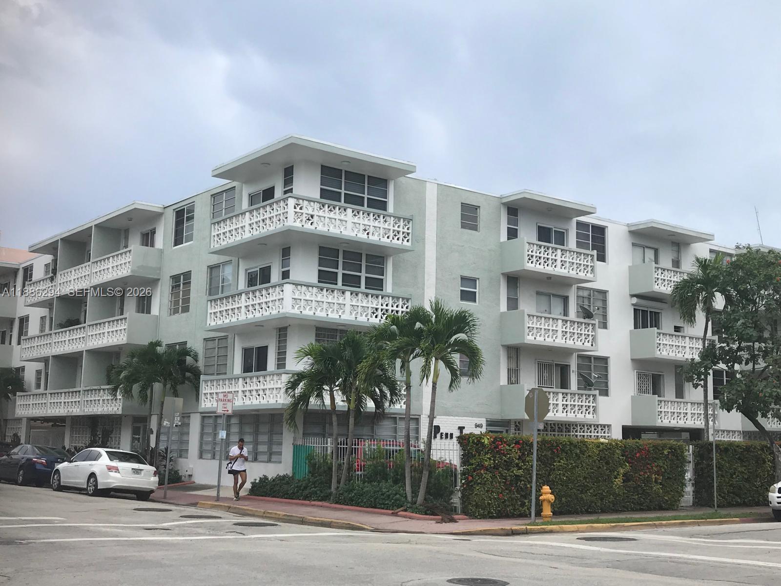 PENN 10 MANOR CONDO - Residential