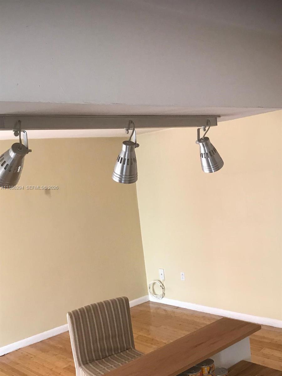 PENN 10 MANOR CONDO - Residential