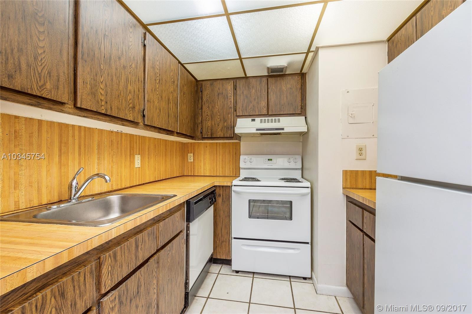 HEATHER WALK CONDO - Residential Lease