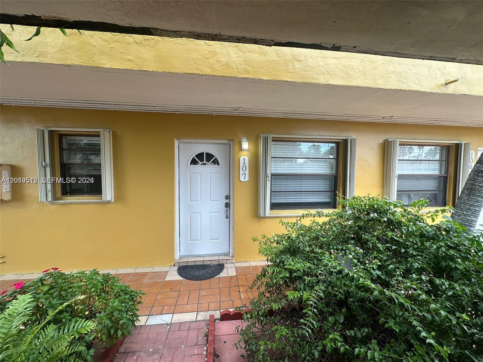 3700 NW 62nd Ave 103