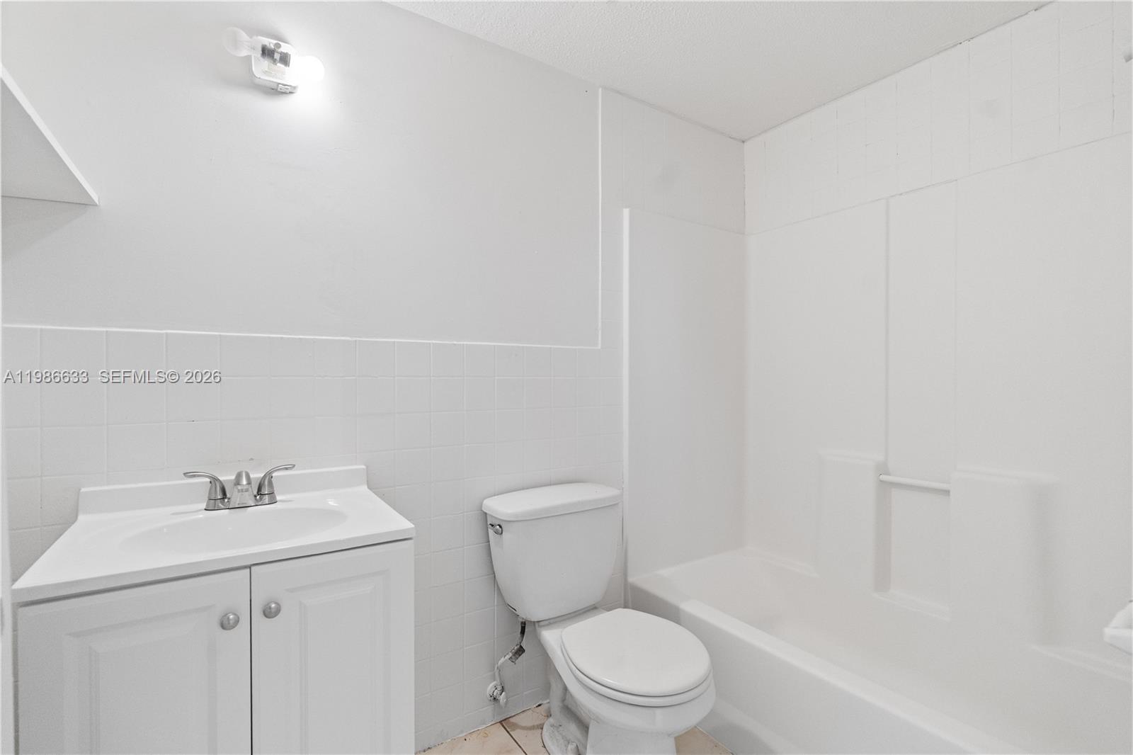 PORTER MANOR - Residential