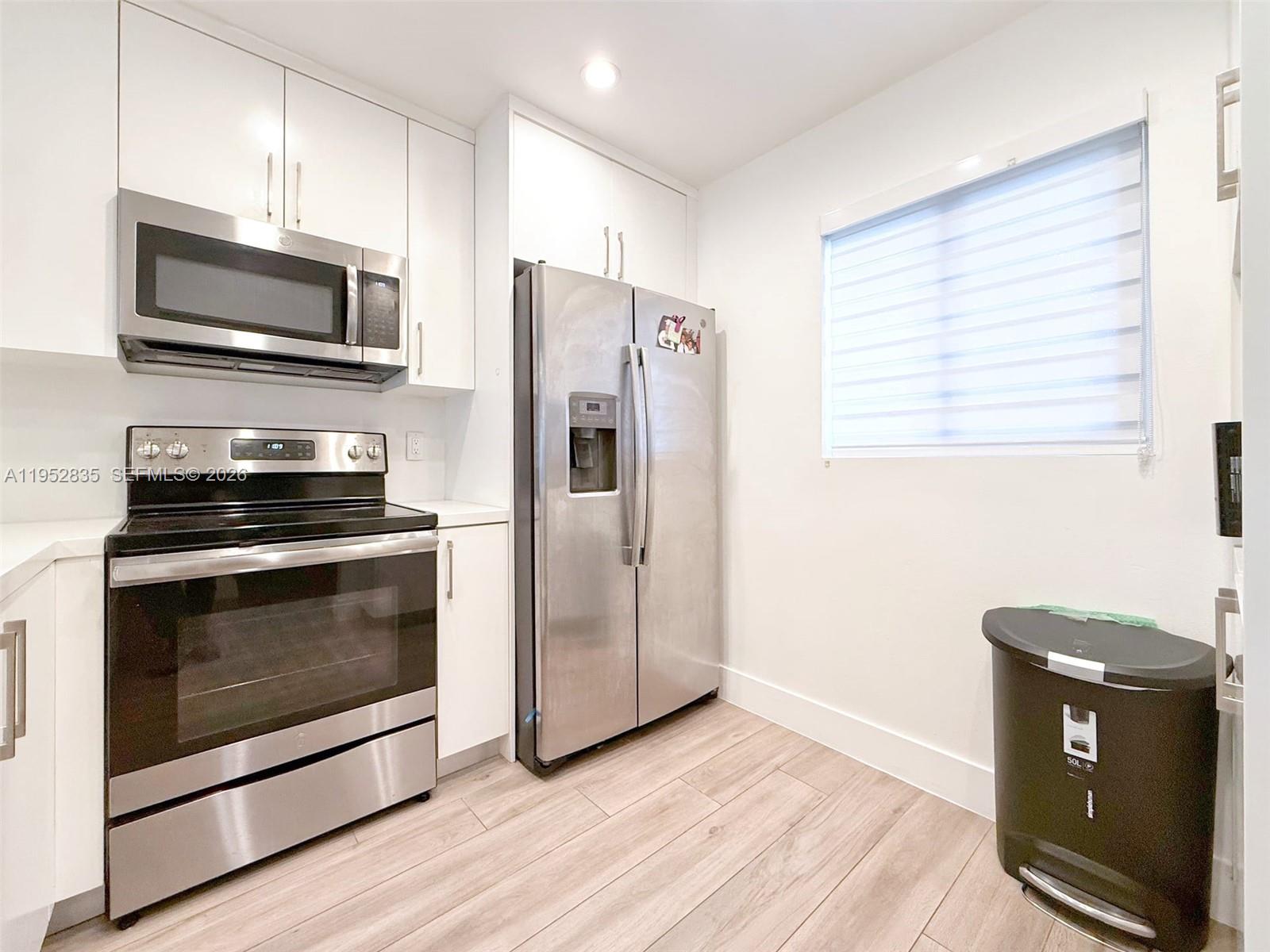 VILLAGE OF KINGS CREEK CO - Residential