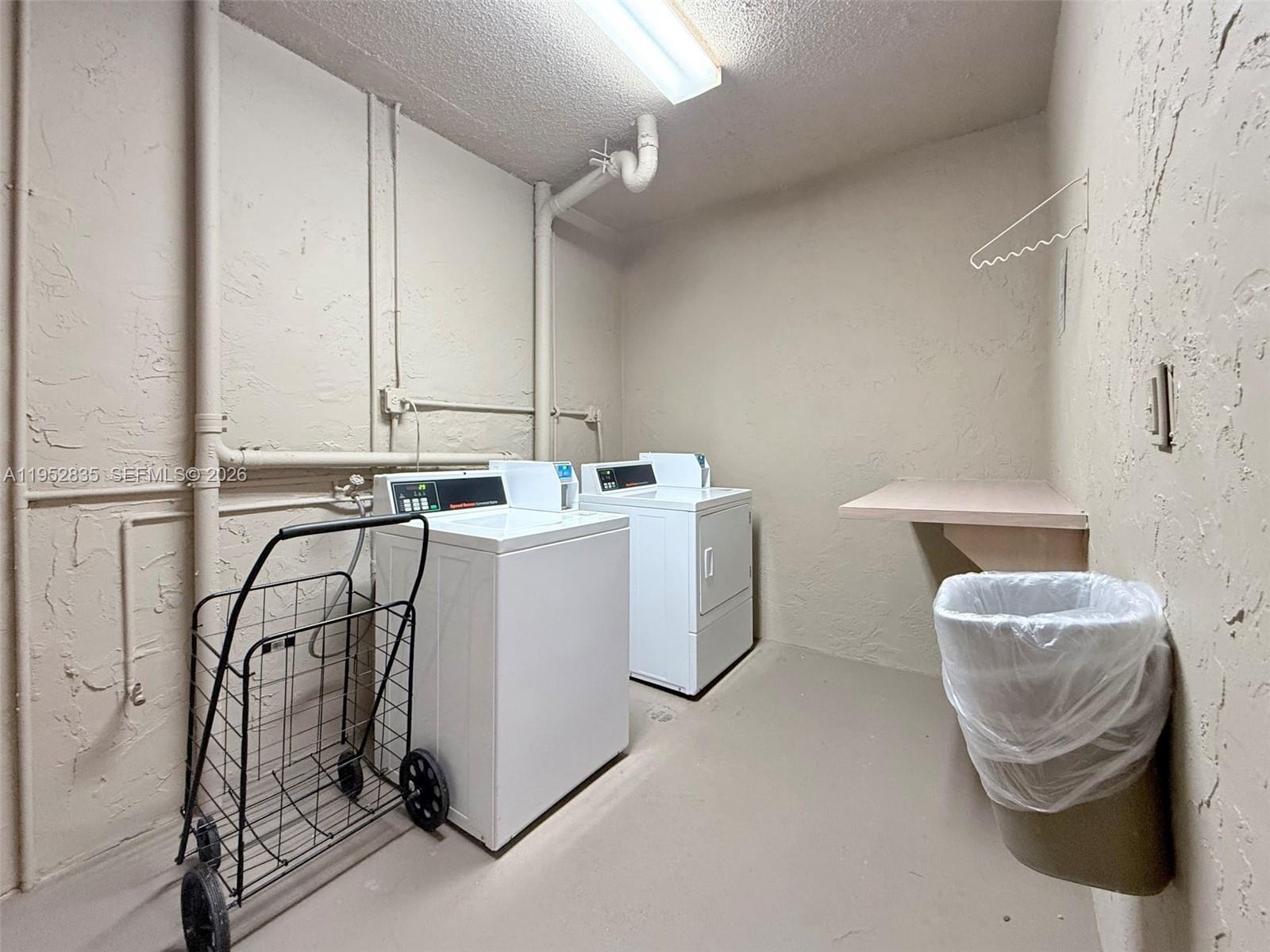 VILLAGE OF KINGS CREEK CO - Residential