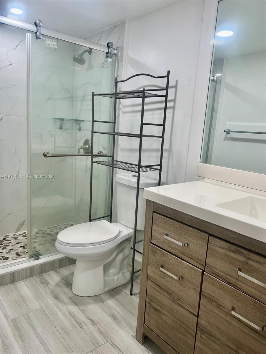 COUNTRYSIDE VILLAGE CONDO - Residential Lease