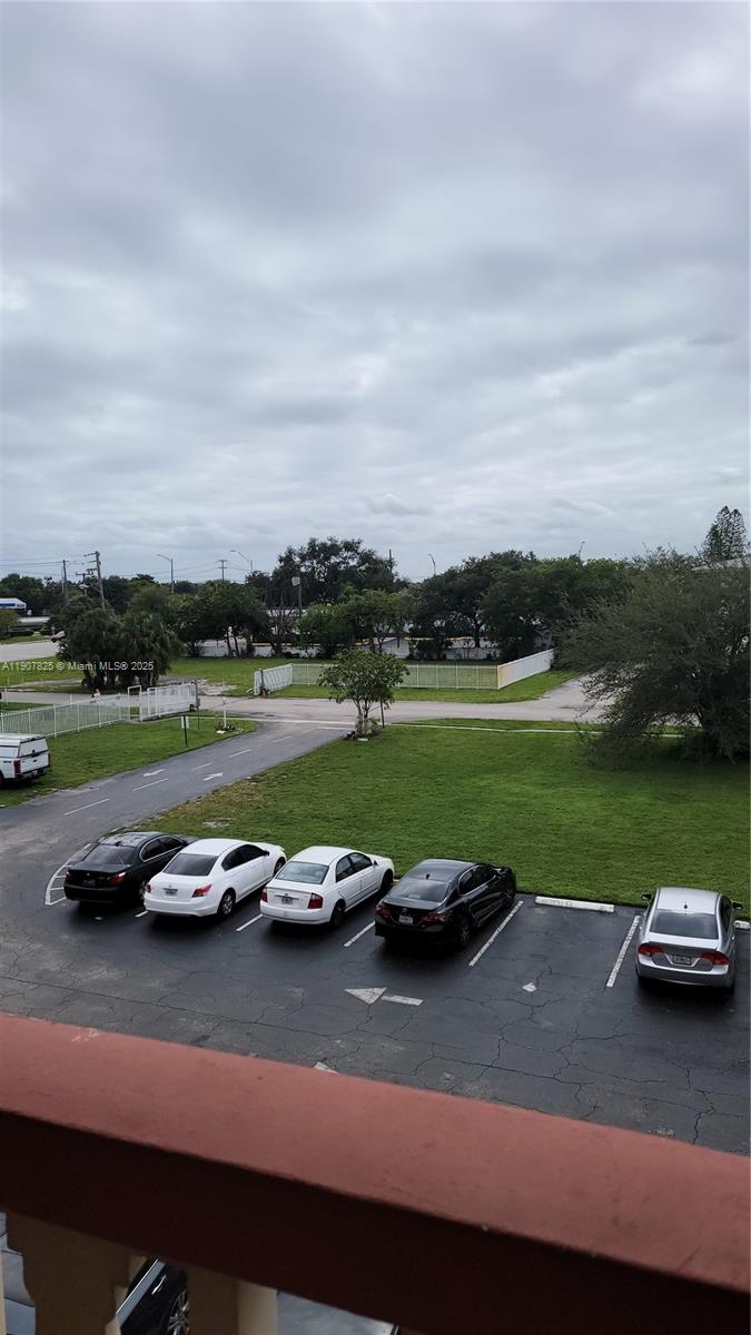 LAKE PARK GARDENS 1 INC C - Residential Lease