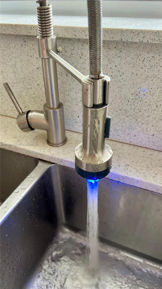 WESTWIND LAKES SEC 6 - Residential