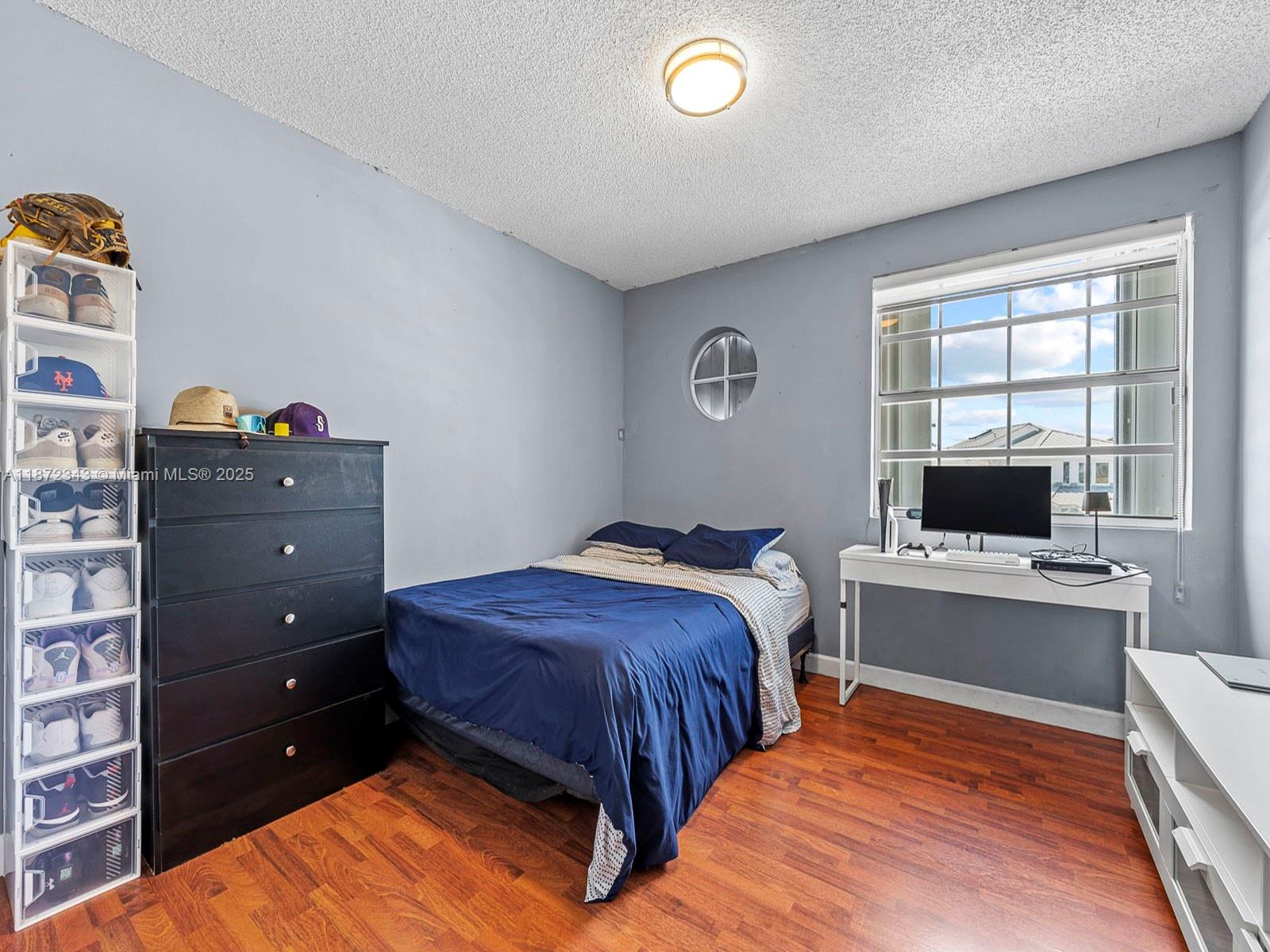 WESTWIND LAKES SEC 6 - Residential