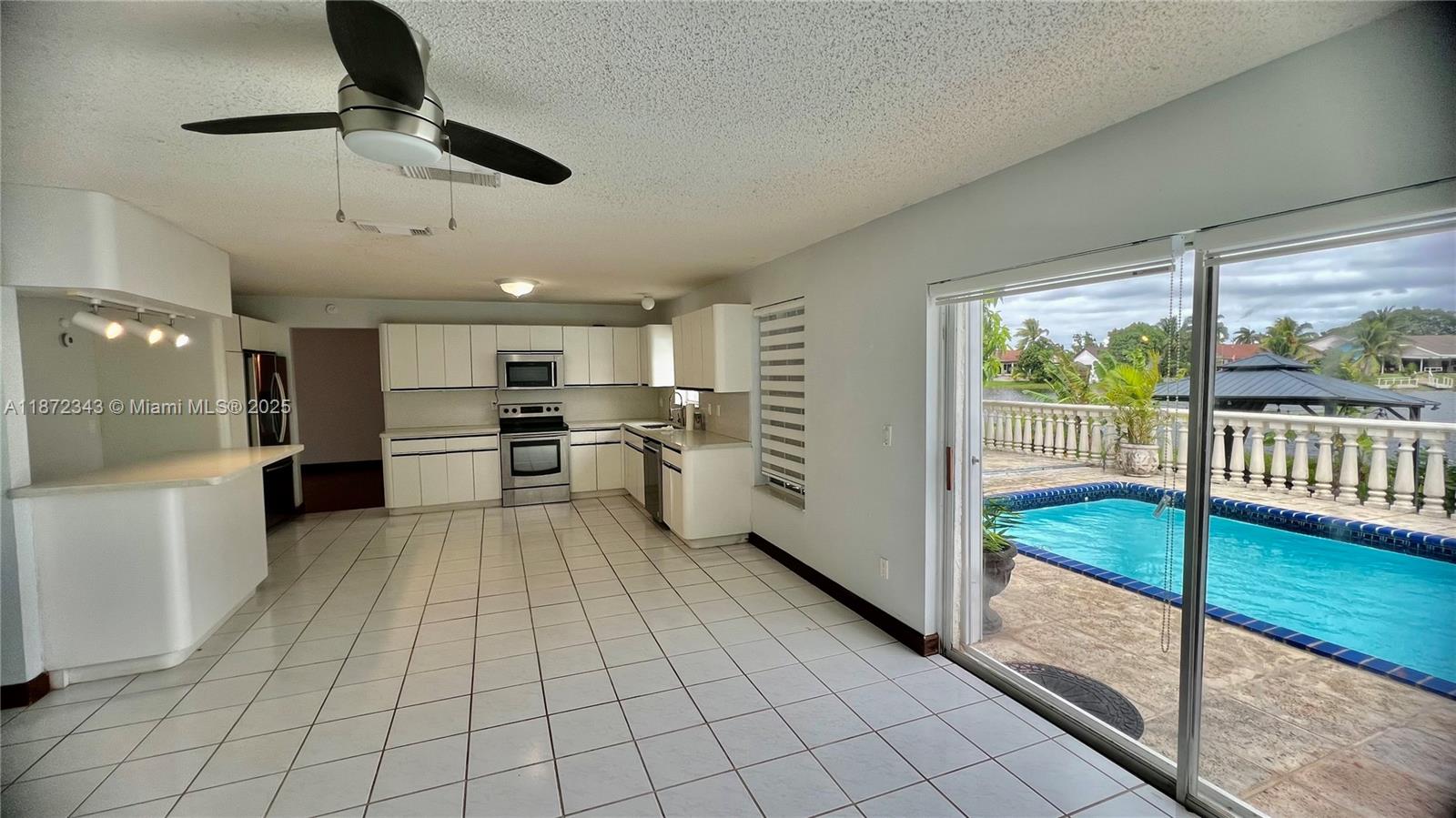 WESTWIND LAKES SEC 6 - Residential