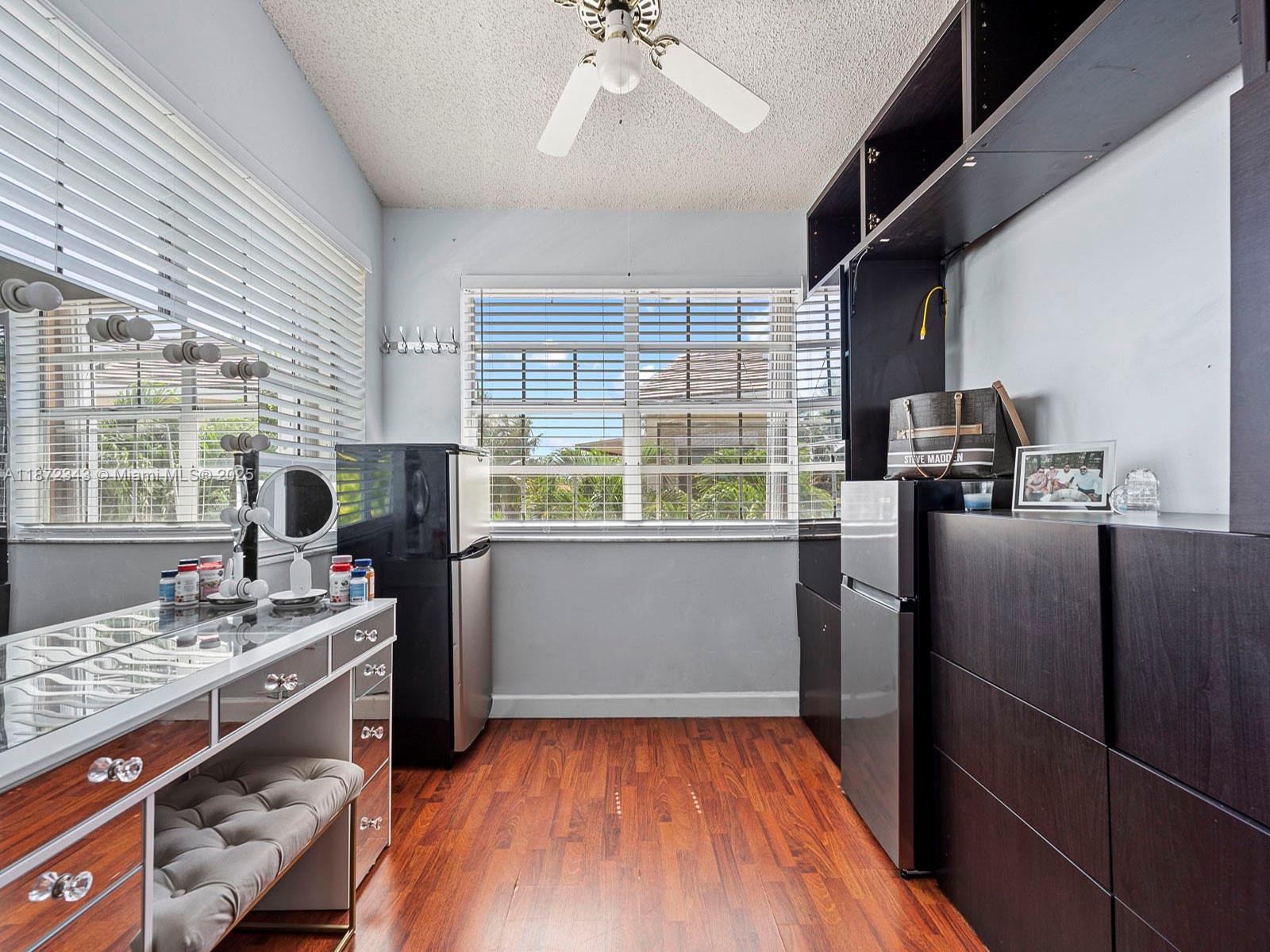 WESTWIND LAKES SEC 6 - Residential