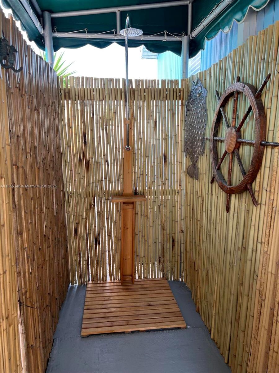 CALUSA CAMPGROUND - Residential