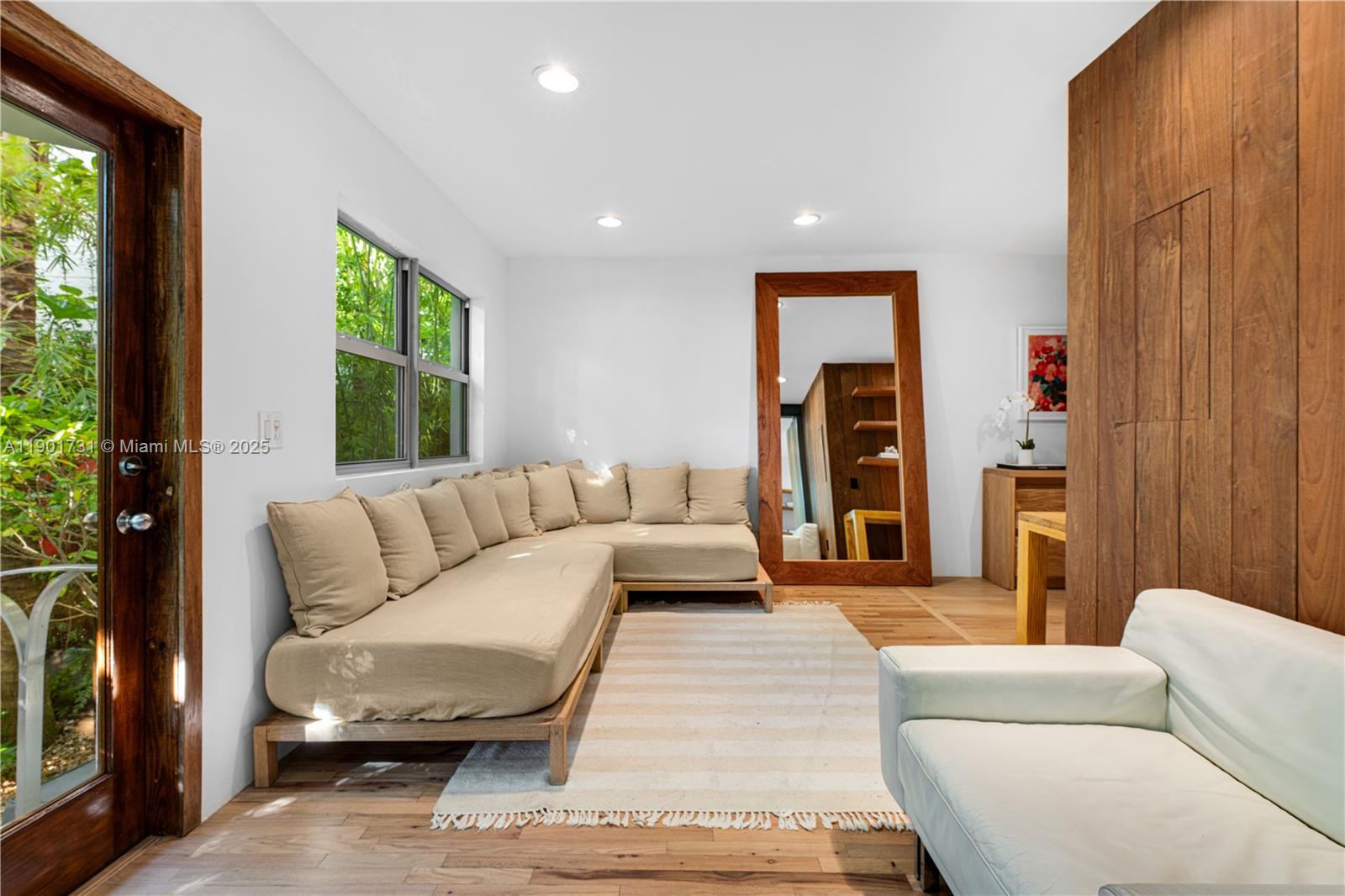 OCEAN BEACH ADDN NO 3 - Residential Lease