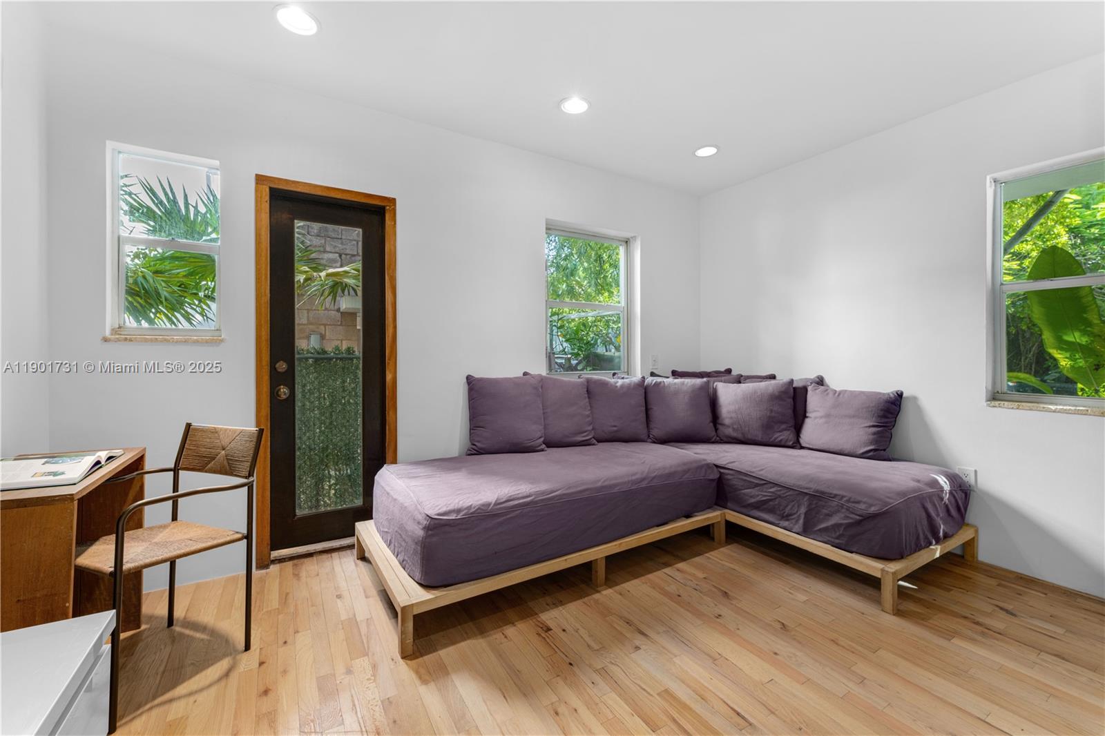 OCEAN BEACH ADDN NO 3 - Residential Lease