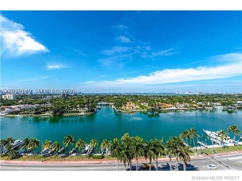 5005 Collins Ave 1202