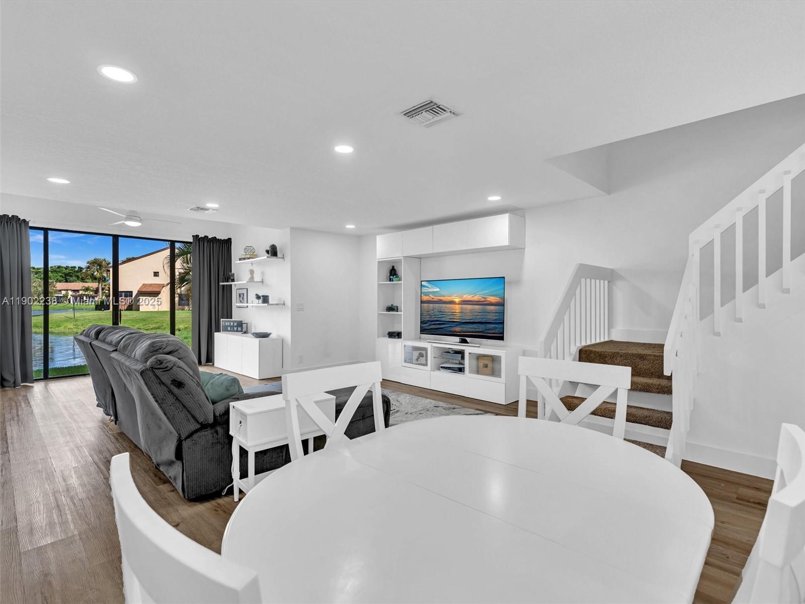 Cocoplum - Residential