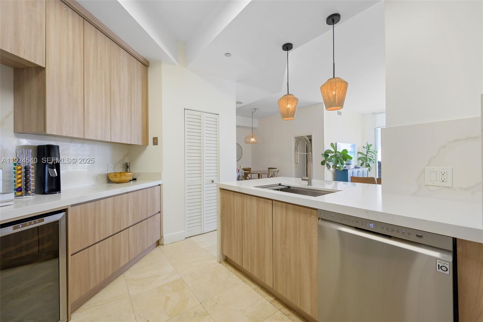 ONE TEQUESTA POINT CONDO - Residential