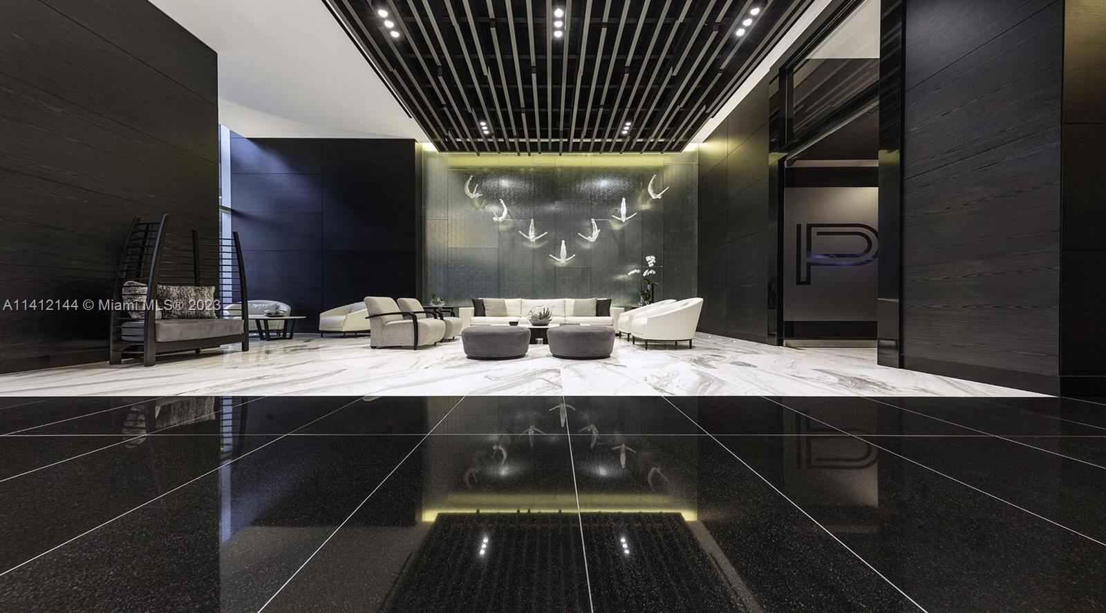 PARAMOUNT MIAMI WORLDCENT - Residential