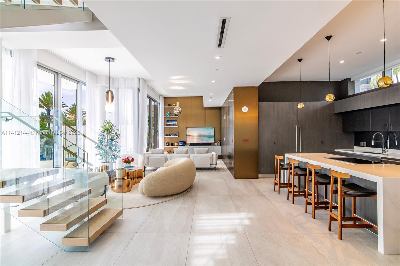 PARAMOUNT MIAMI WORLDCENT - Residential