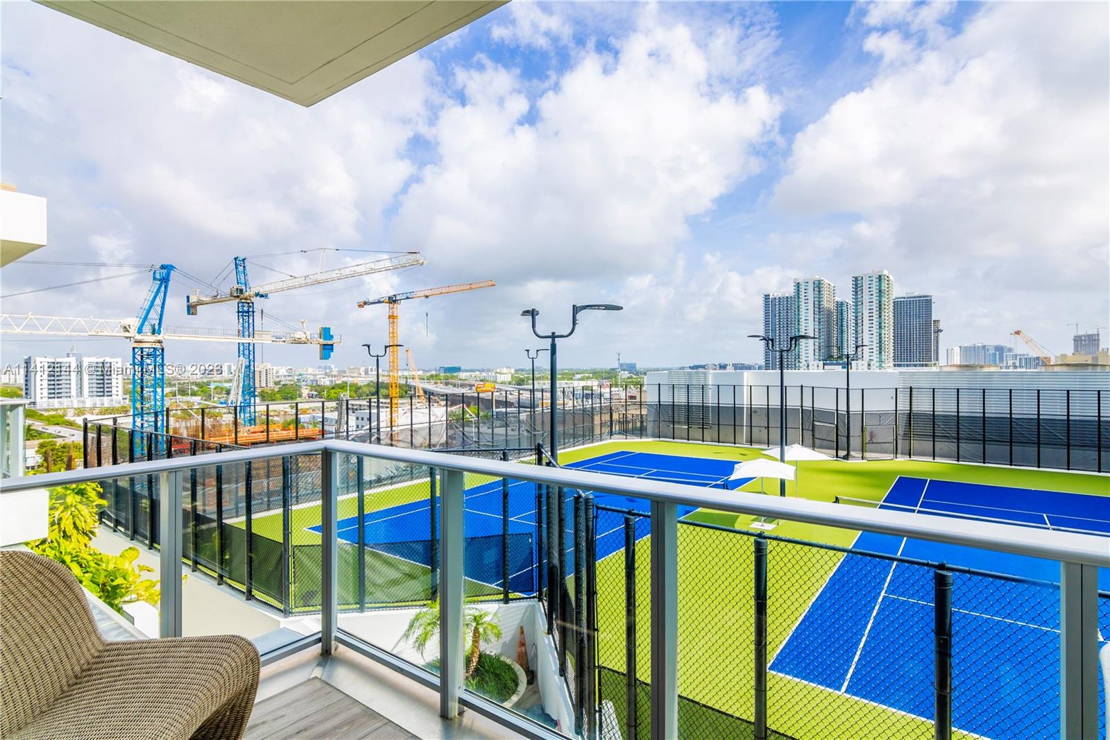 PARAMOUNT MIAMI WORLDCENT - Residential