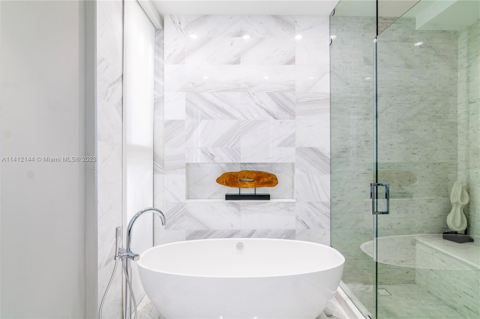 PARAMOUNT MIAMI WORLDCENT - Residential