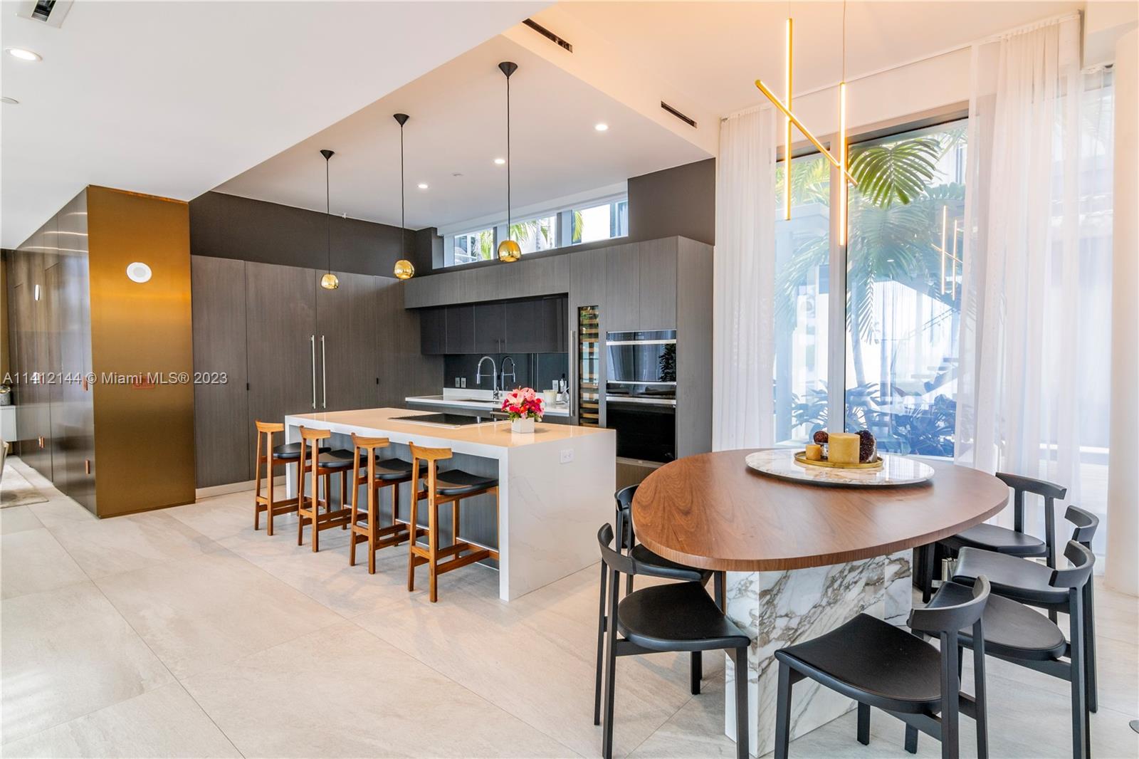 PARAMOUNT MIAMI WORLDCENT - Residential