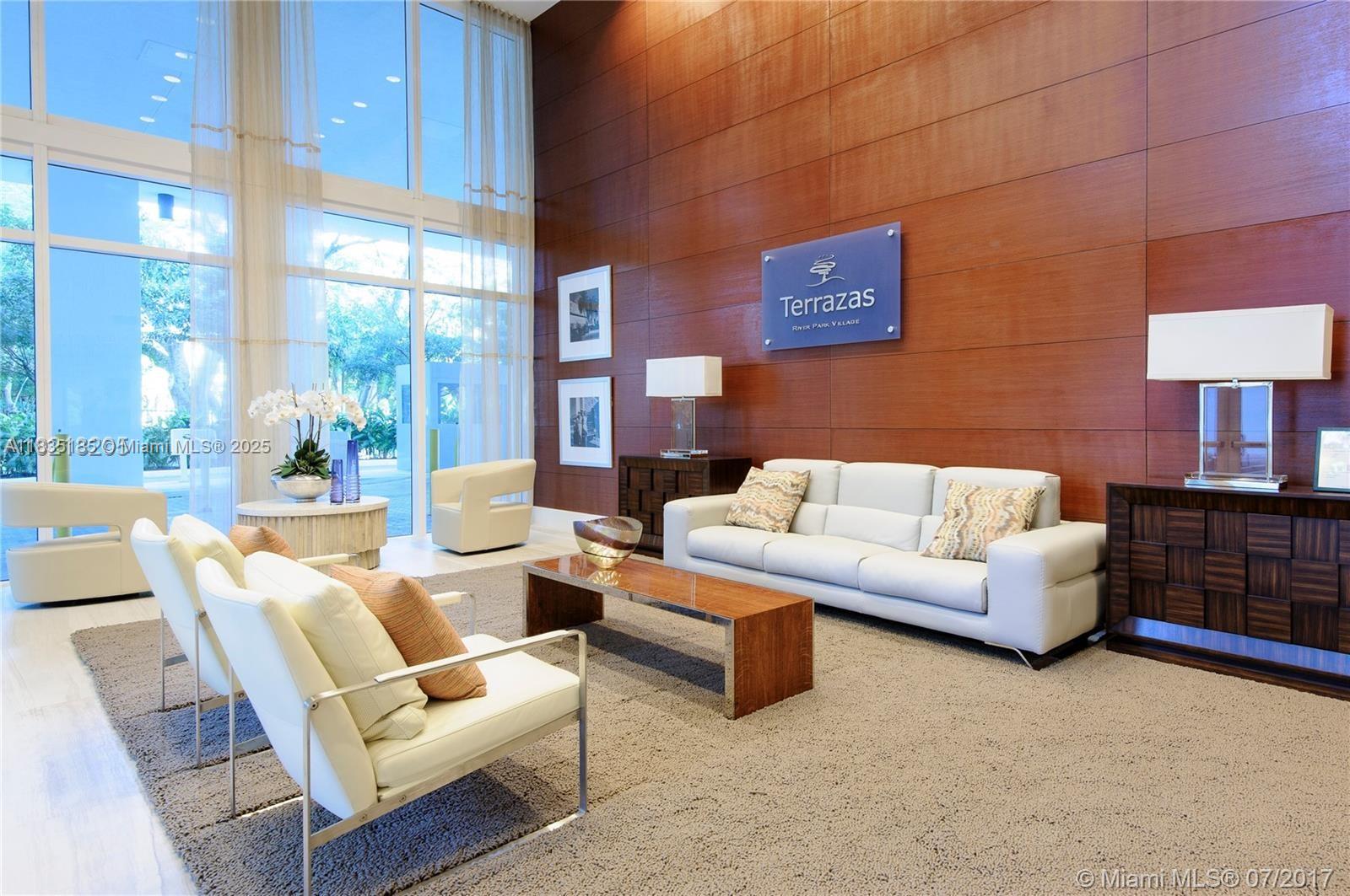 TERRAZAS RIVERPARK VILLAG - Residential