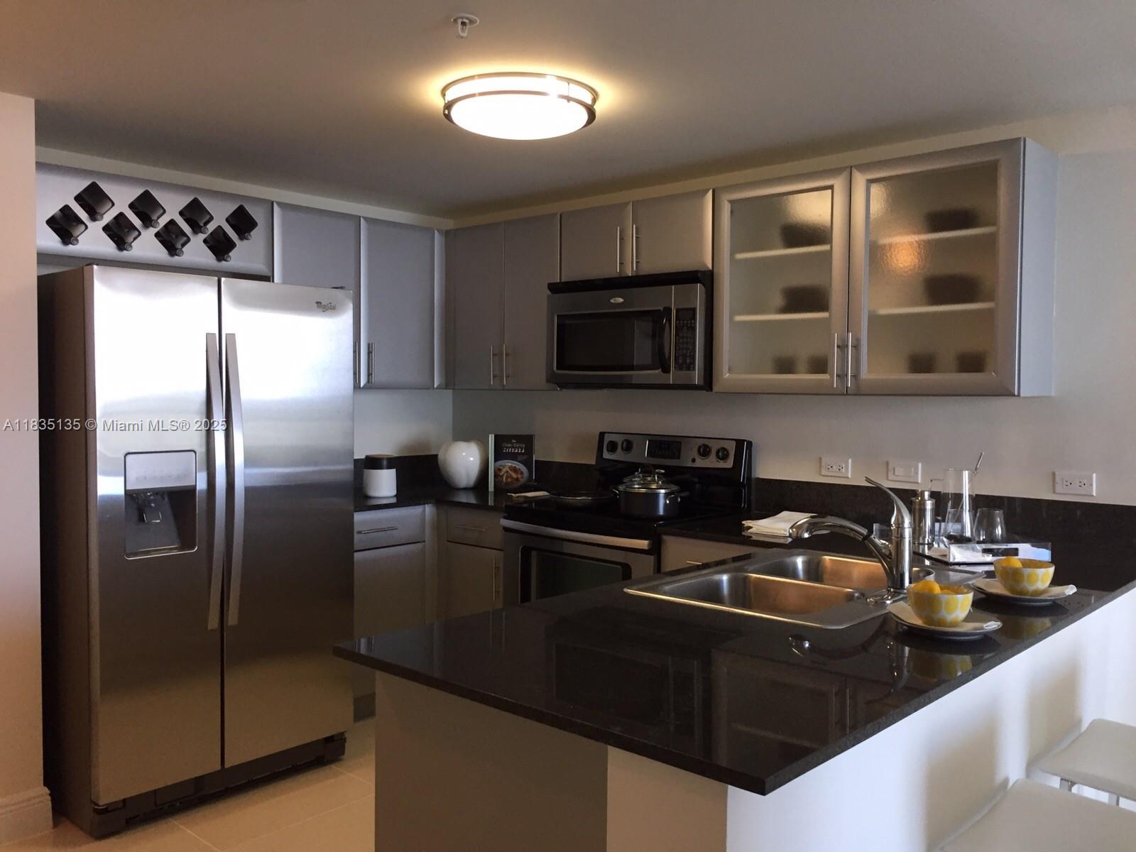 TERRAZAS RIVERPARK VILLAG - Residential