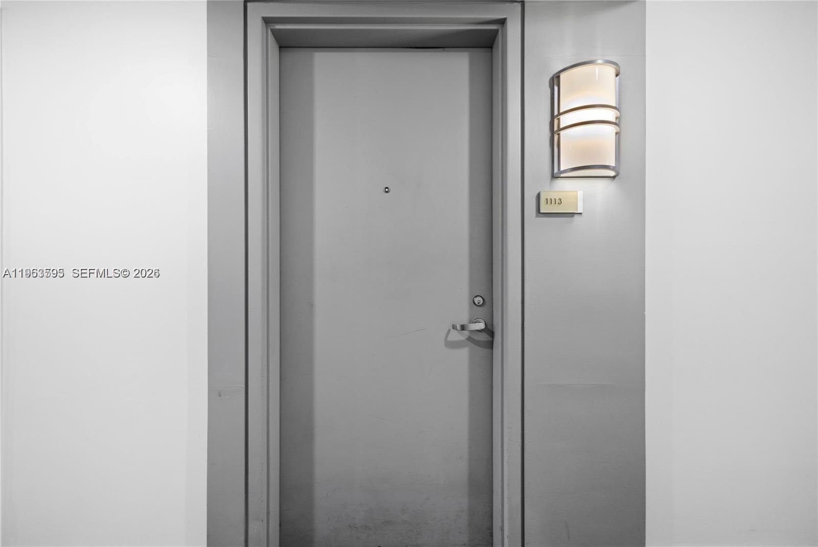 MIDBLOCK MIAMI CONDO - Residential