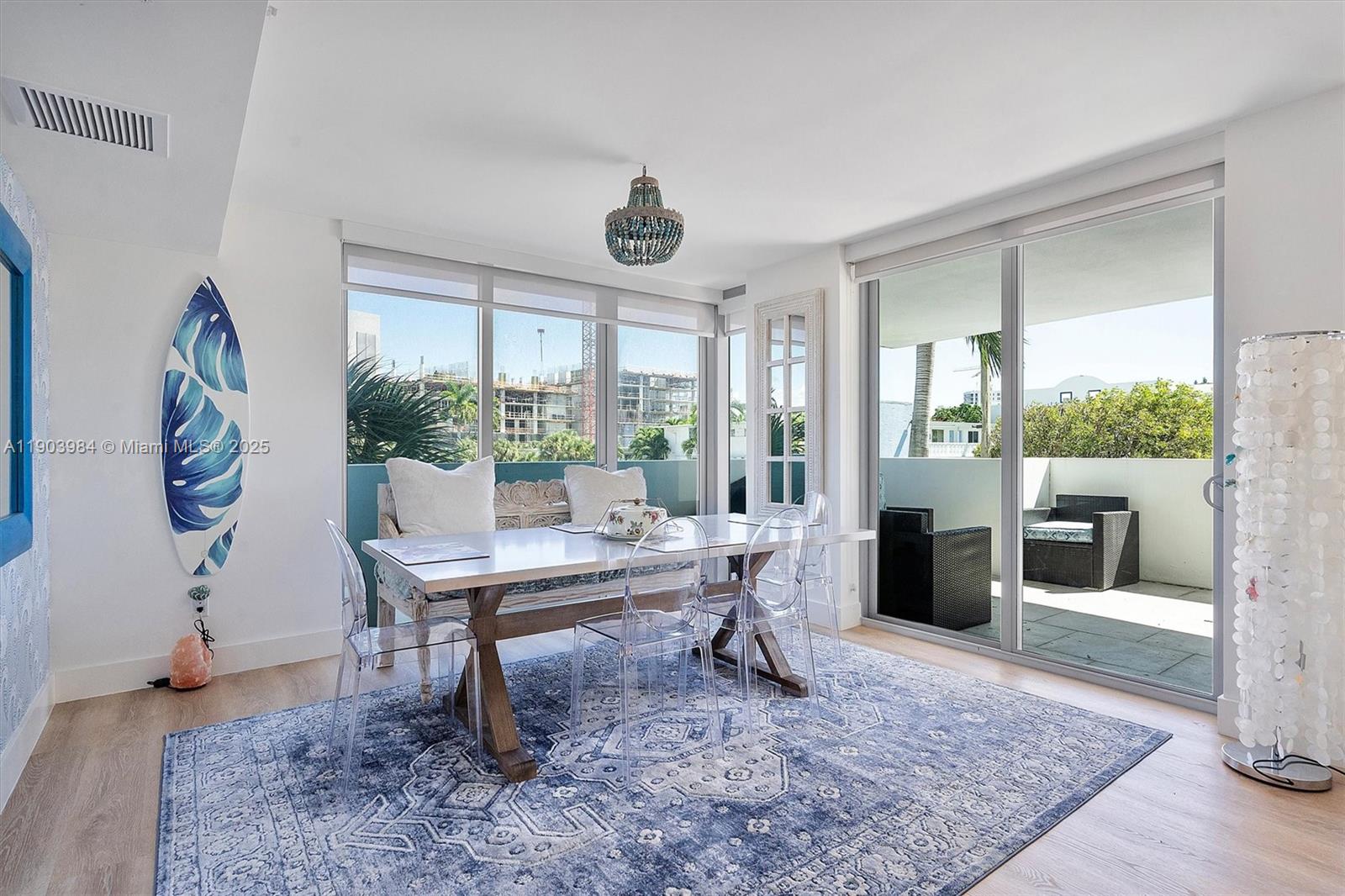 THE PALMS CONDO - Residential