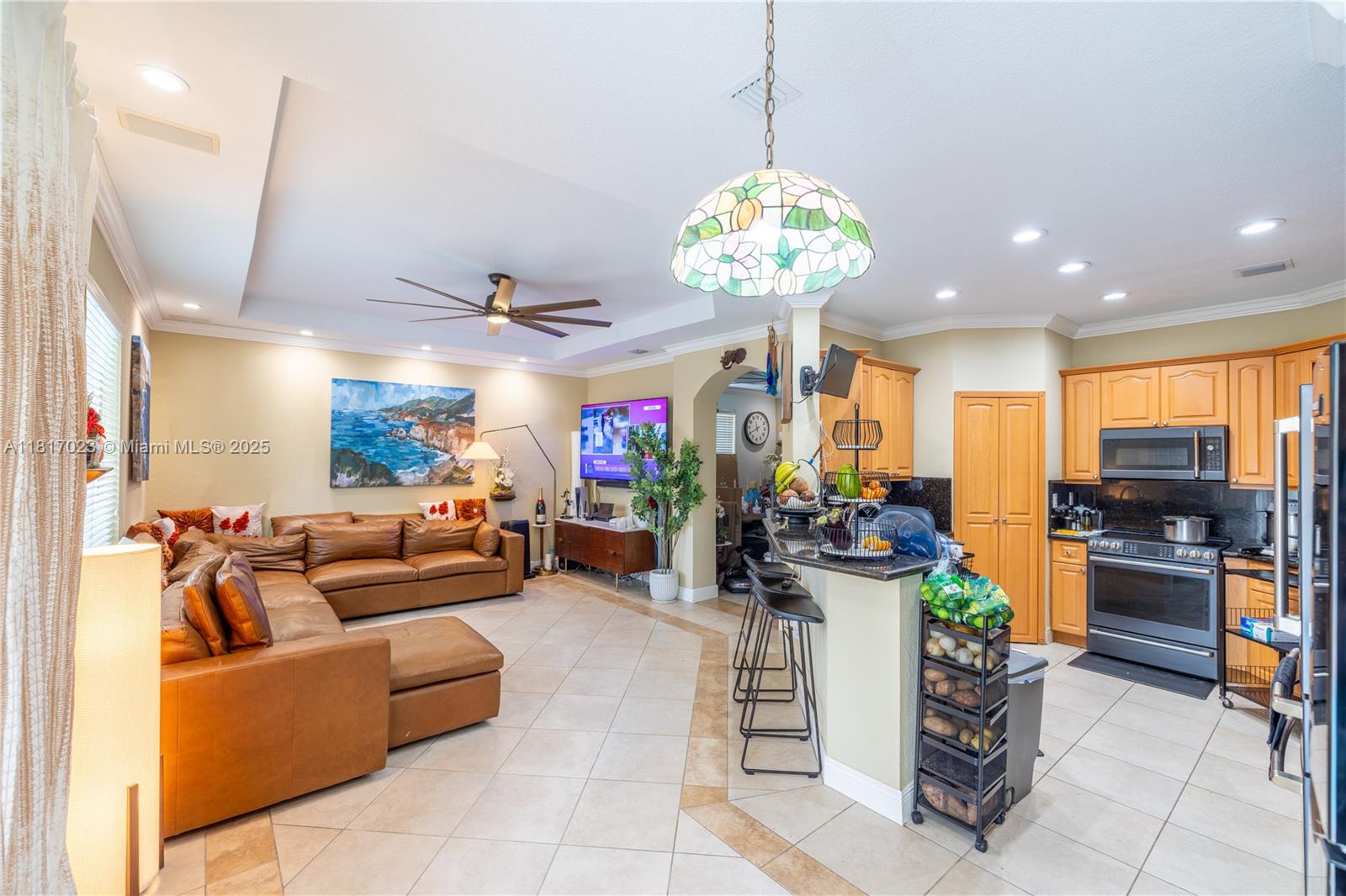 KARENERO FALLS - Residential