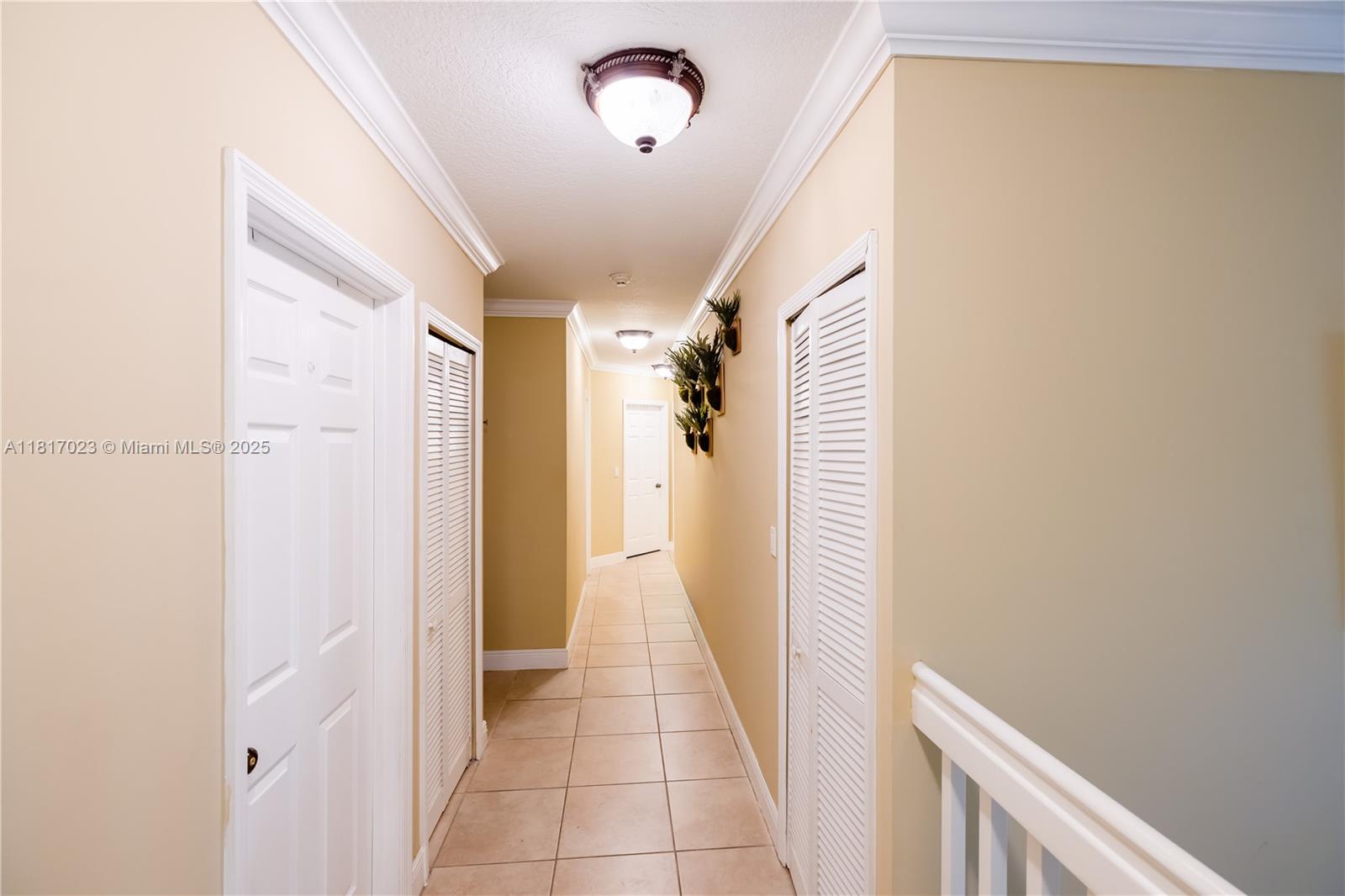 KARENERO FALLS - Residential