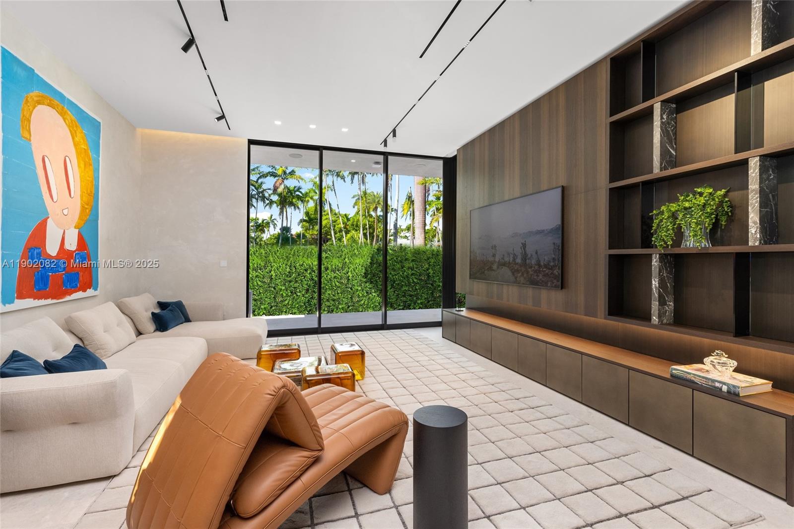 SUNSET ISLANDS-ISLAND NO - Residential