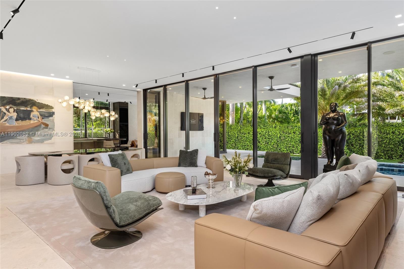 SUNSET ISLANDS-ISLAND NO - Residential