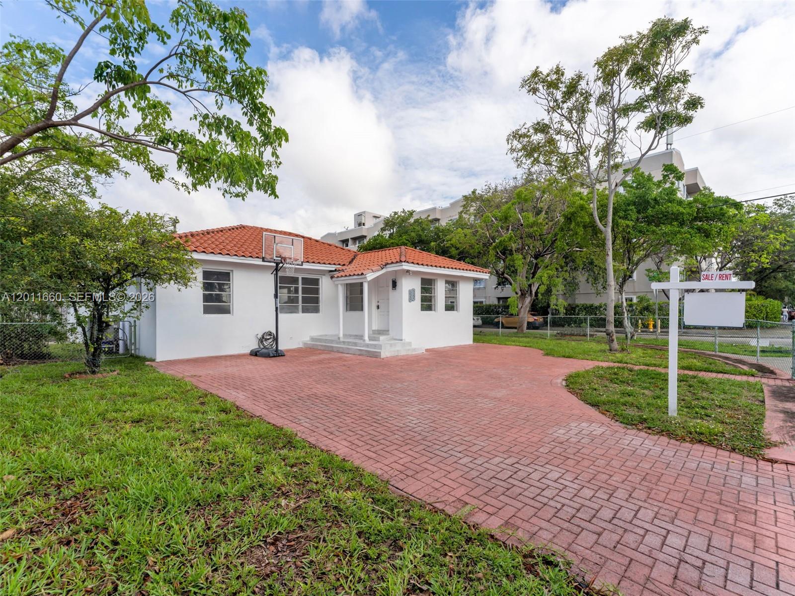 BLAKE SUB - Residential Lease