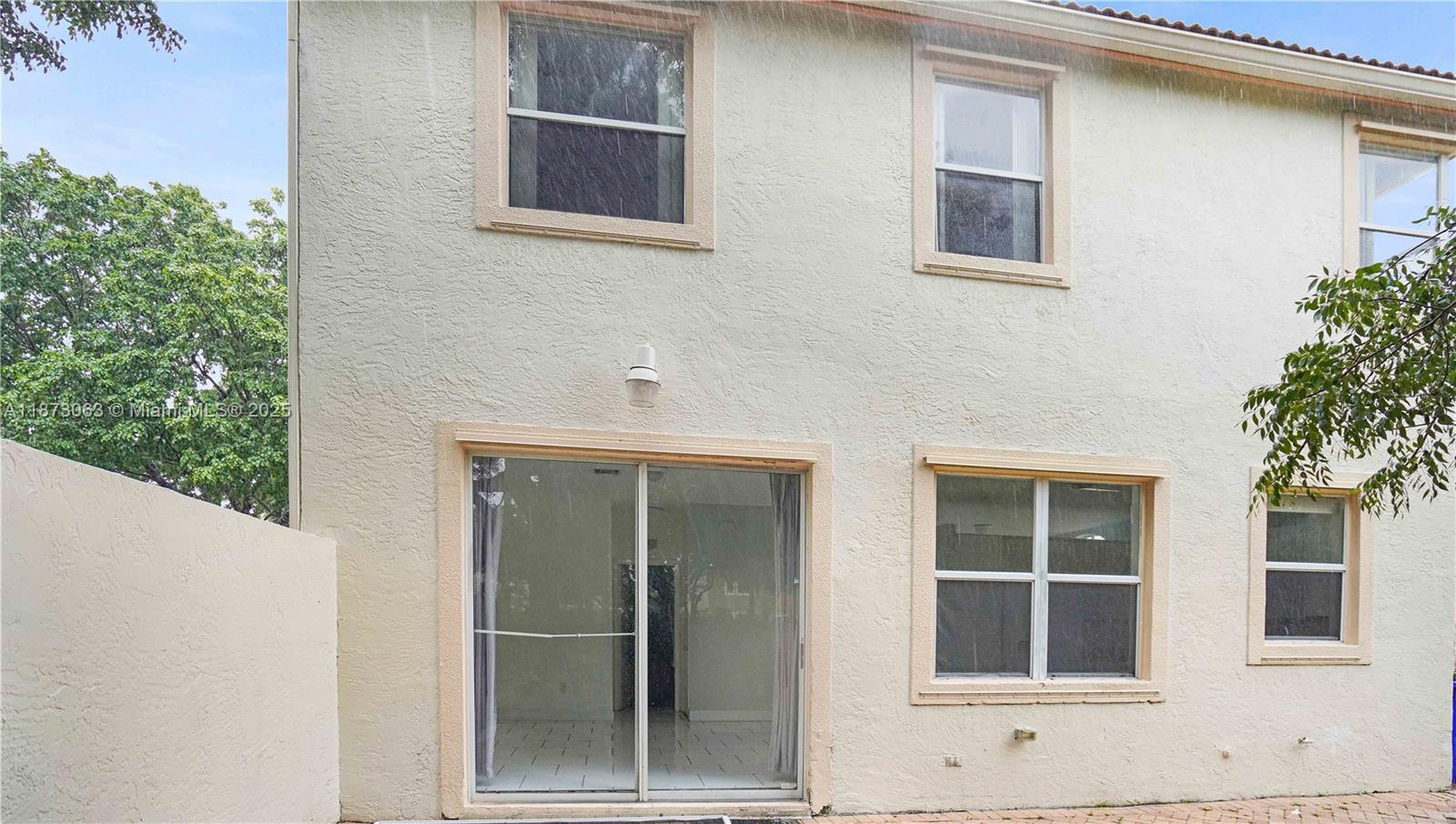 TOWNGATE - Residential