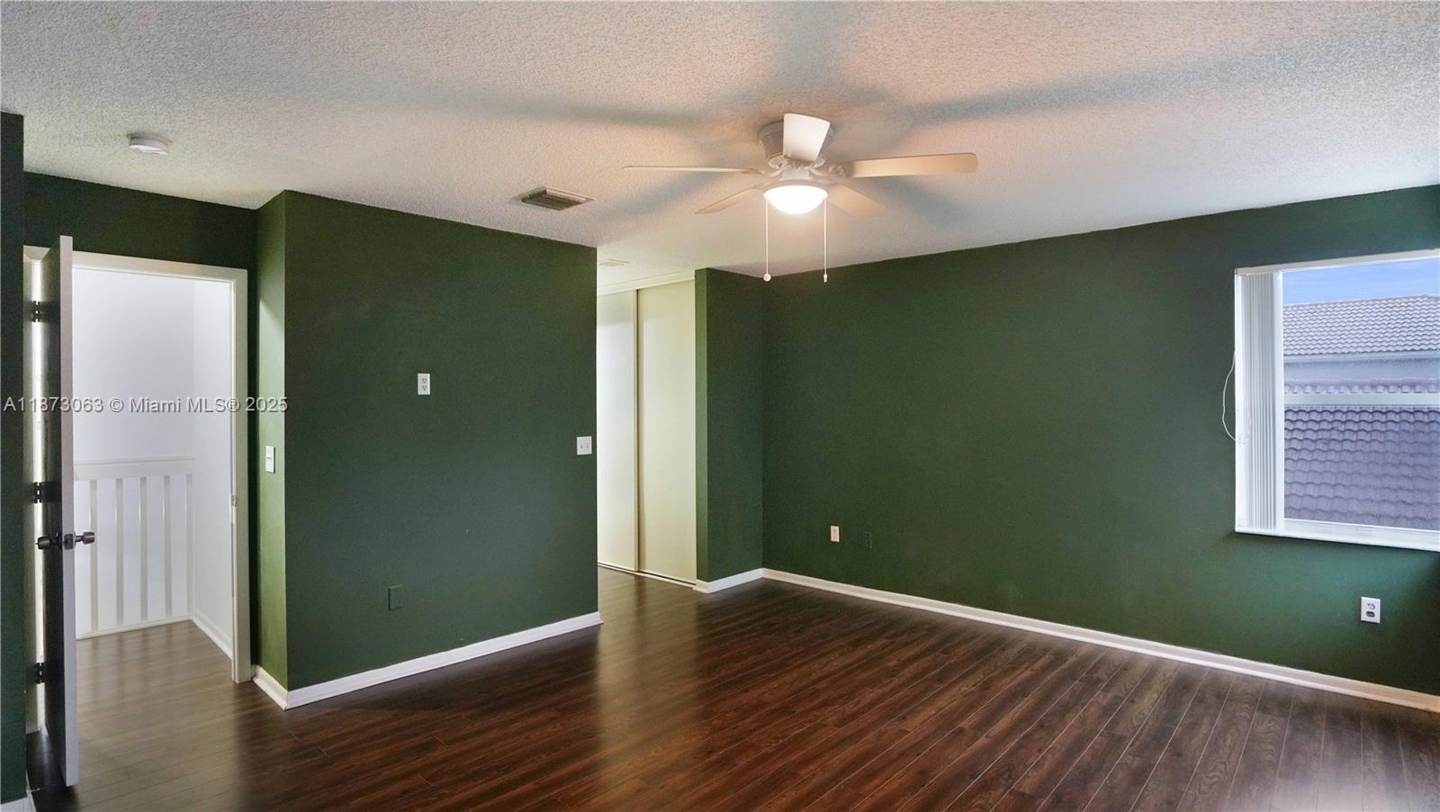 TOWNGATE - Residential