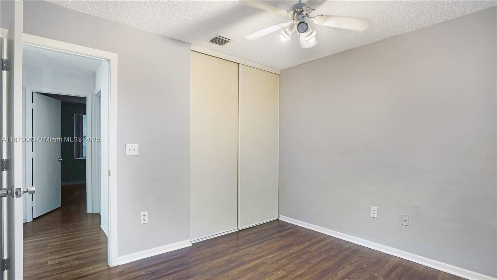 TOWNGATE - Residential