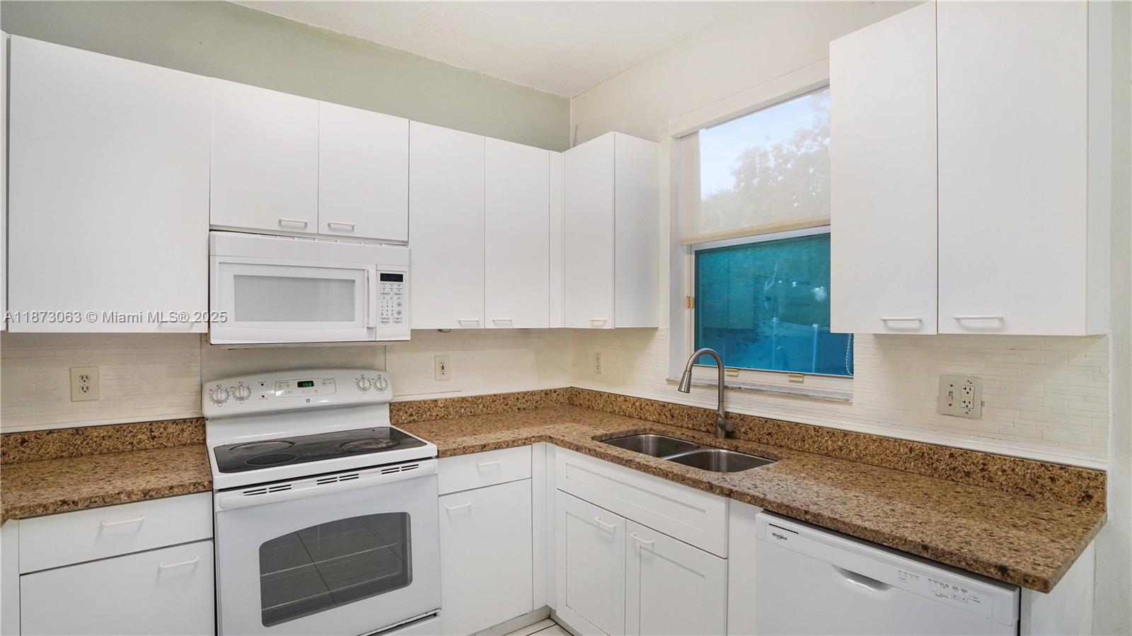 TOWNGATE - Residential