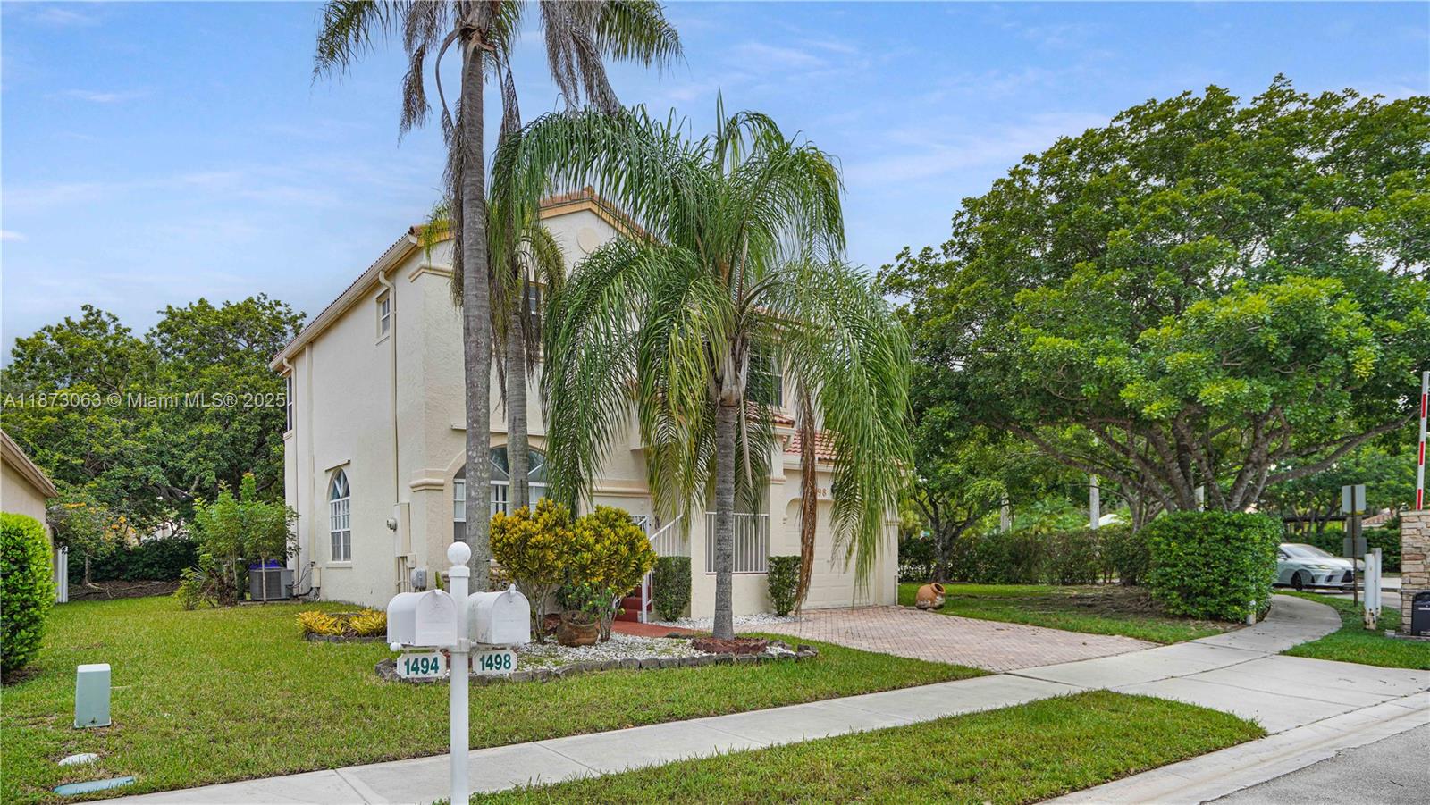 TOWNGATE - Residential